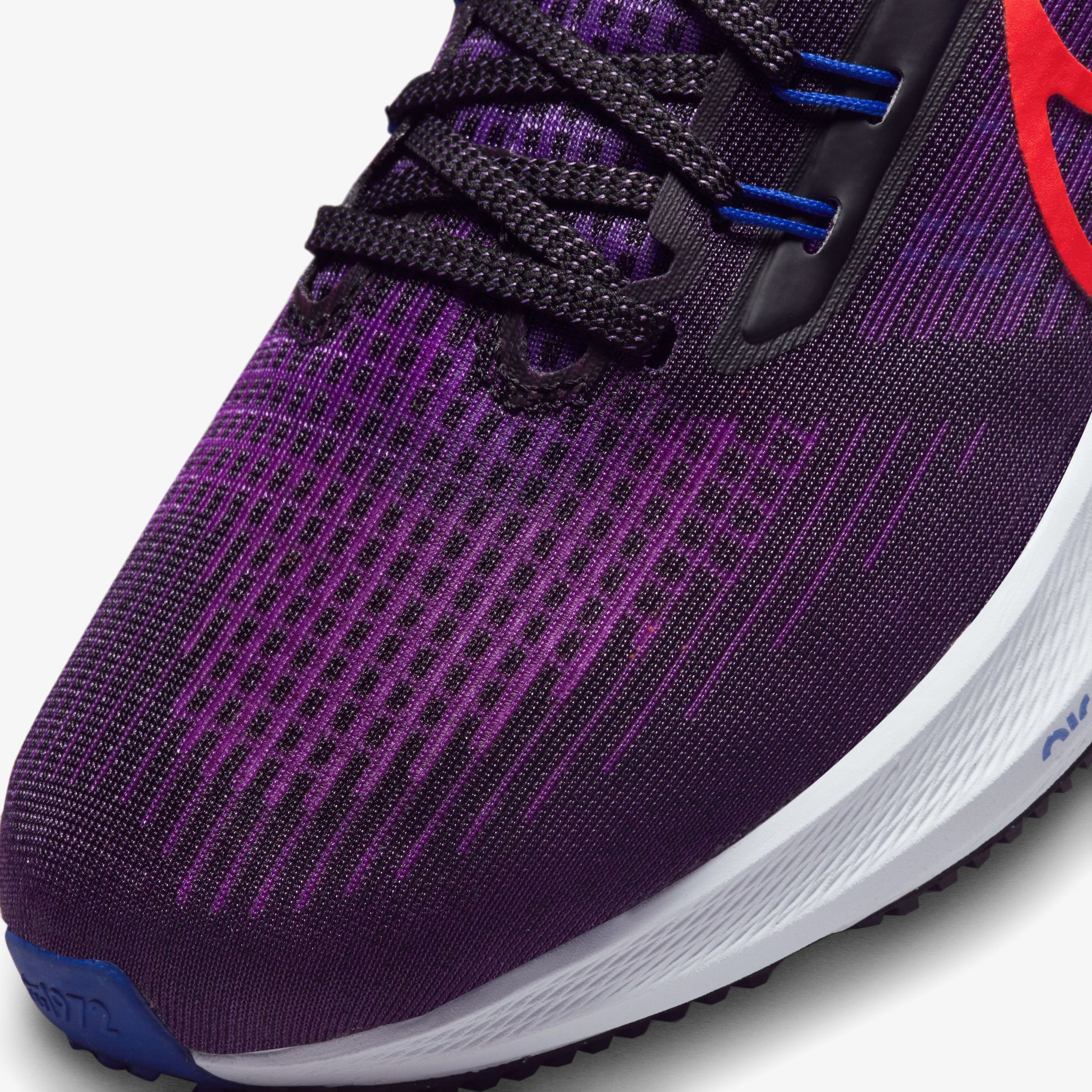 Nike Kadın Siyah Koşu Ayakkabısı