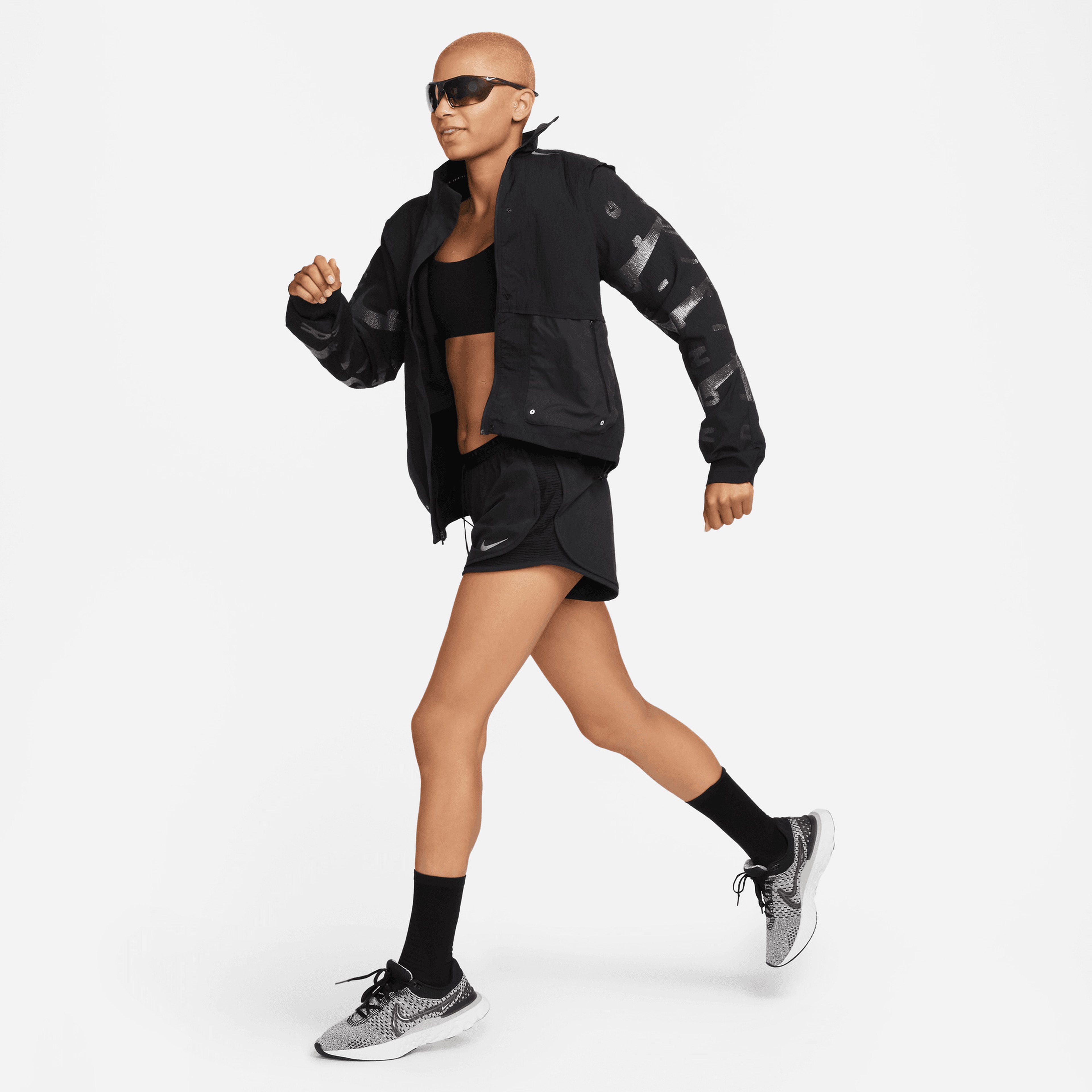 Nike Kadın Siyah Ceket