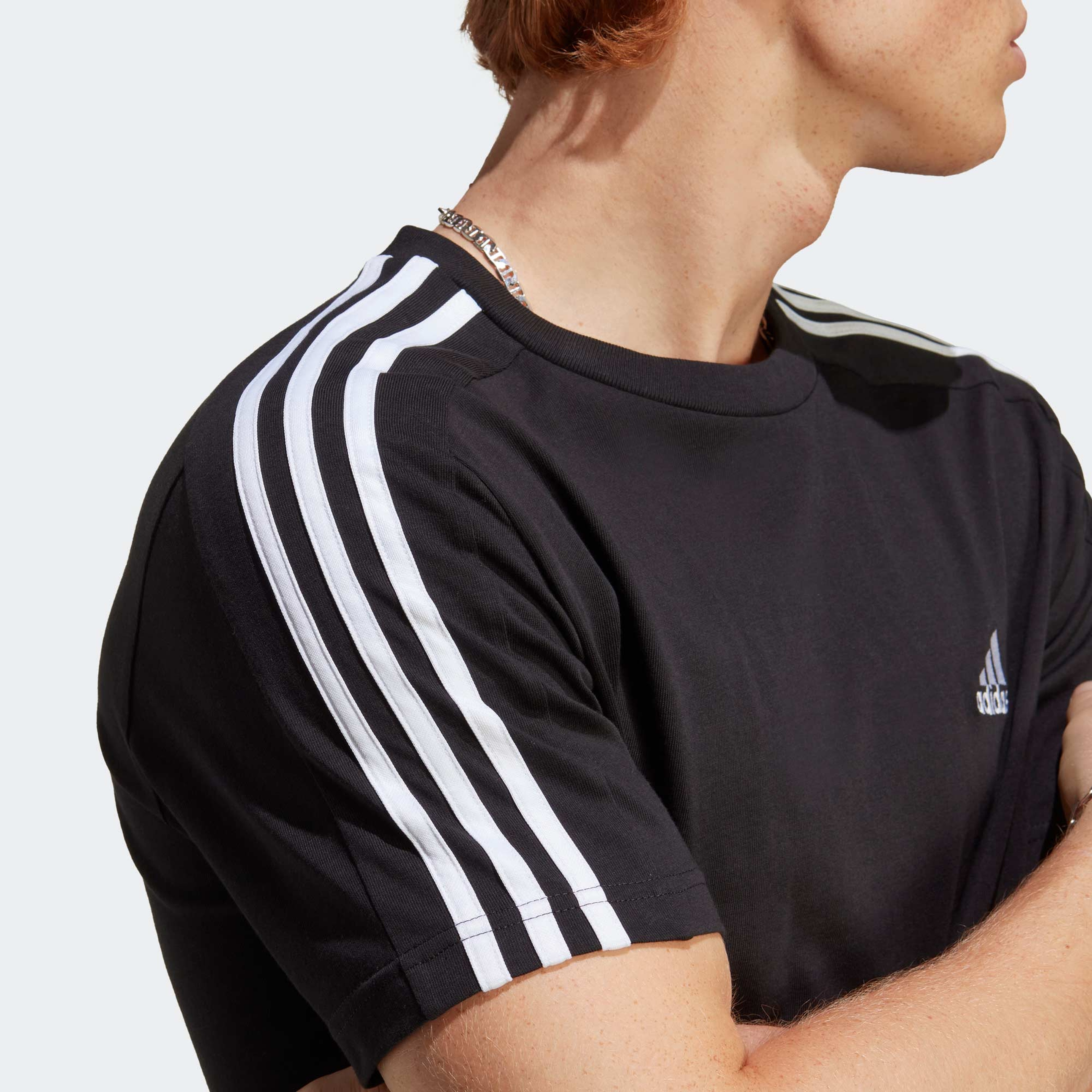 adidas Essentials Single Jersey 3-Stripes Erkek Siyah T-Shirt