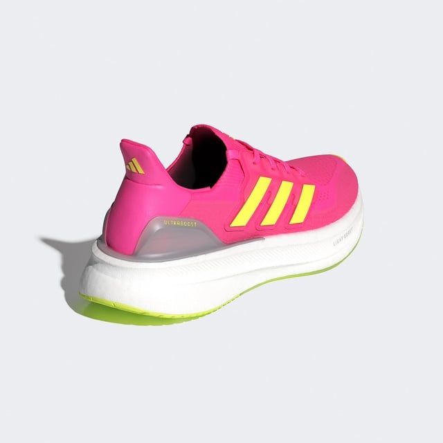 Adidas Pembe Adidas Ultraboost 5
