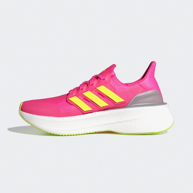 Adidas Pembe Adidas Ultraboost 5