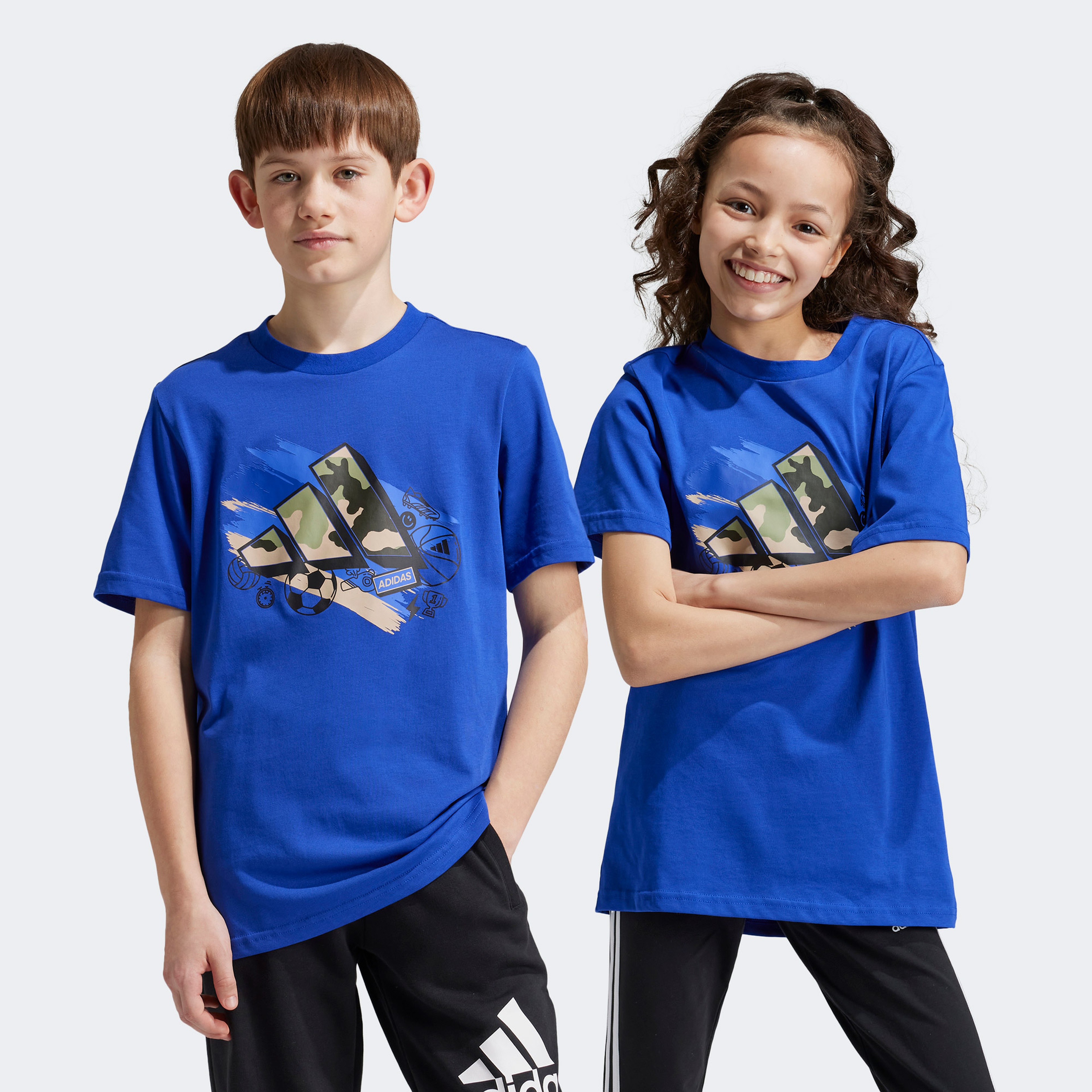 adidas Training Graphic Çocuk Mavi T-Shirt