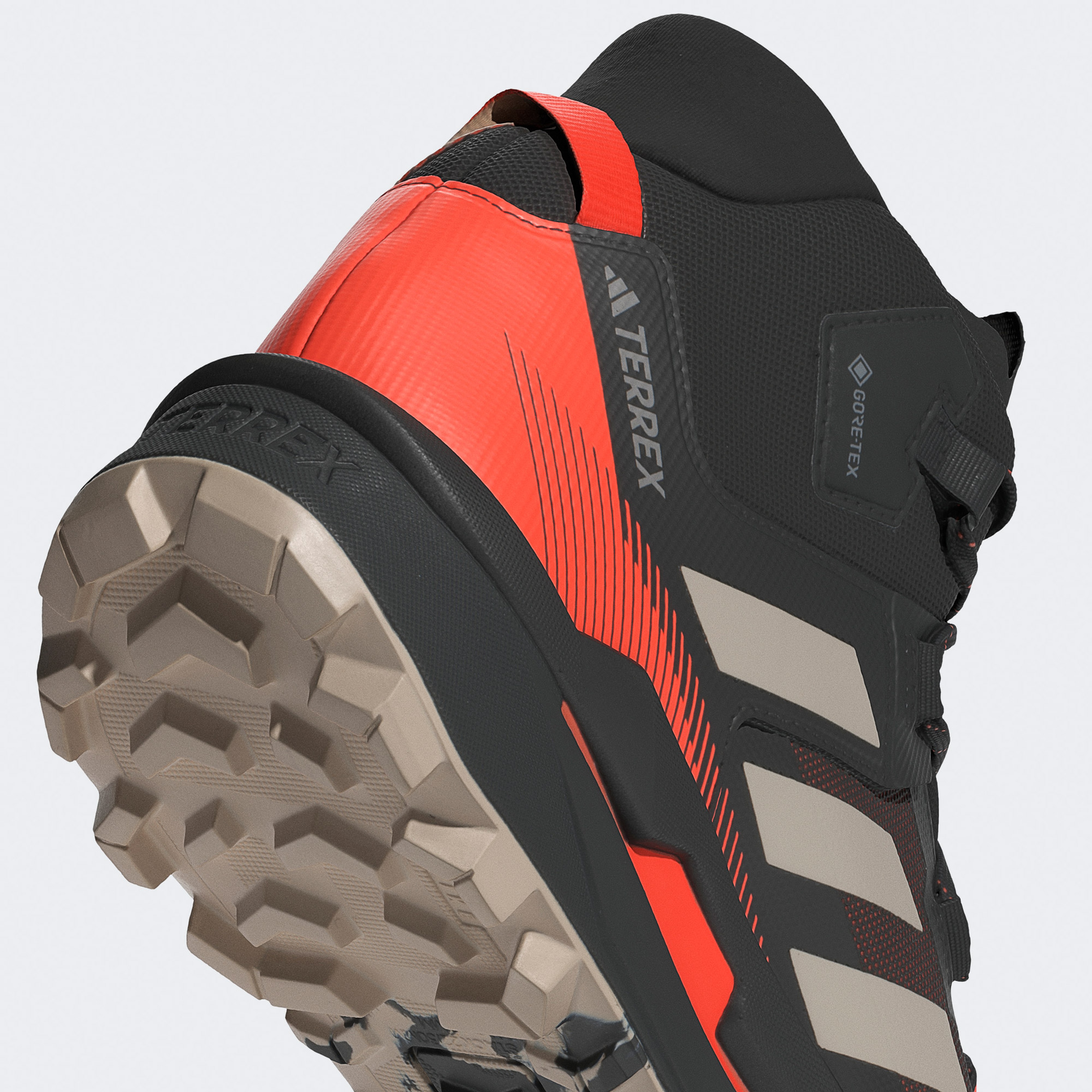 adidas Terrex Skychaser Tech Mid Gtx Erkek Siyah Spor Ayakkabı