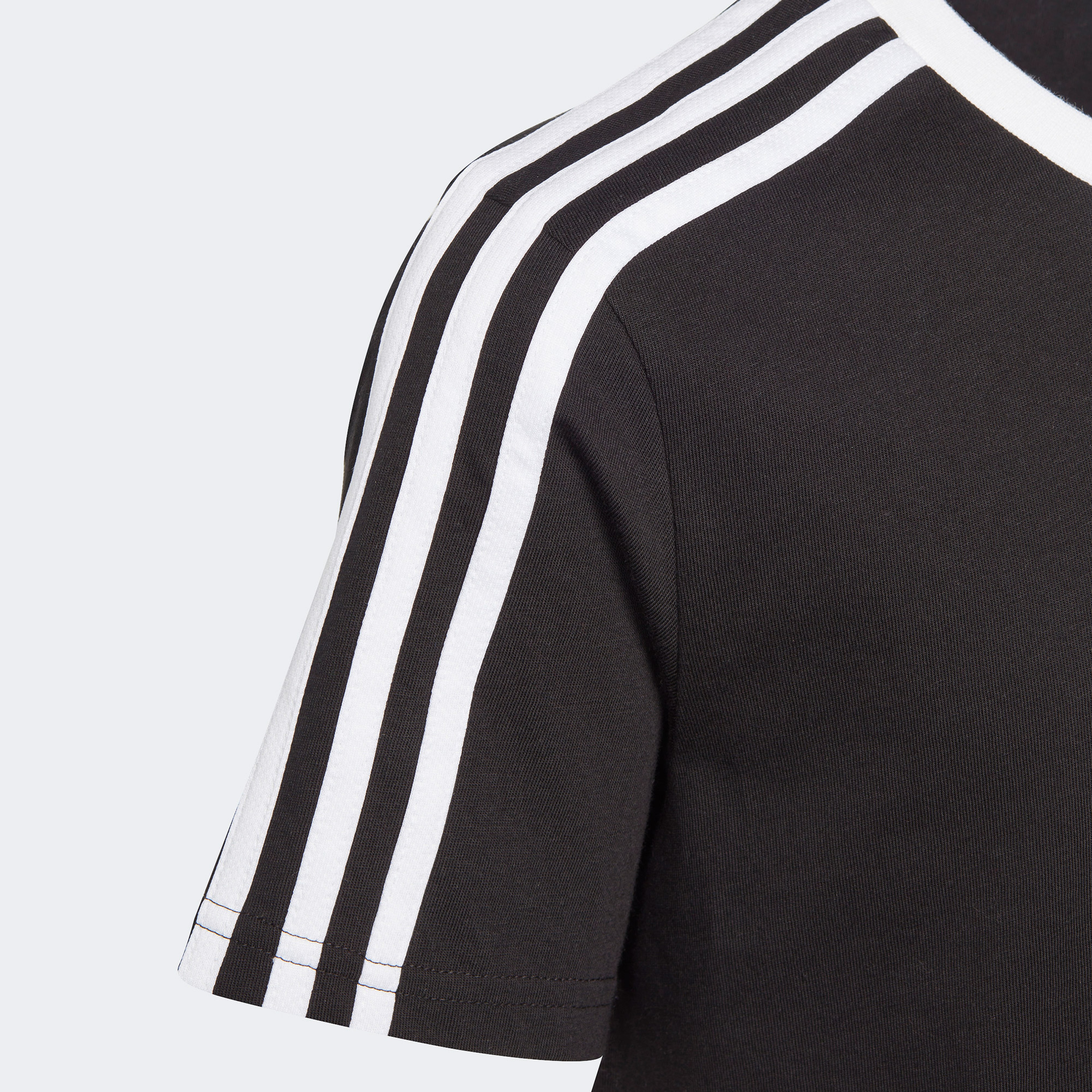 adidas Essentials 3-Stripes Cotton Loose Fit Boyfriend Çocuk Siyah T-Shirt