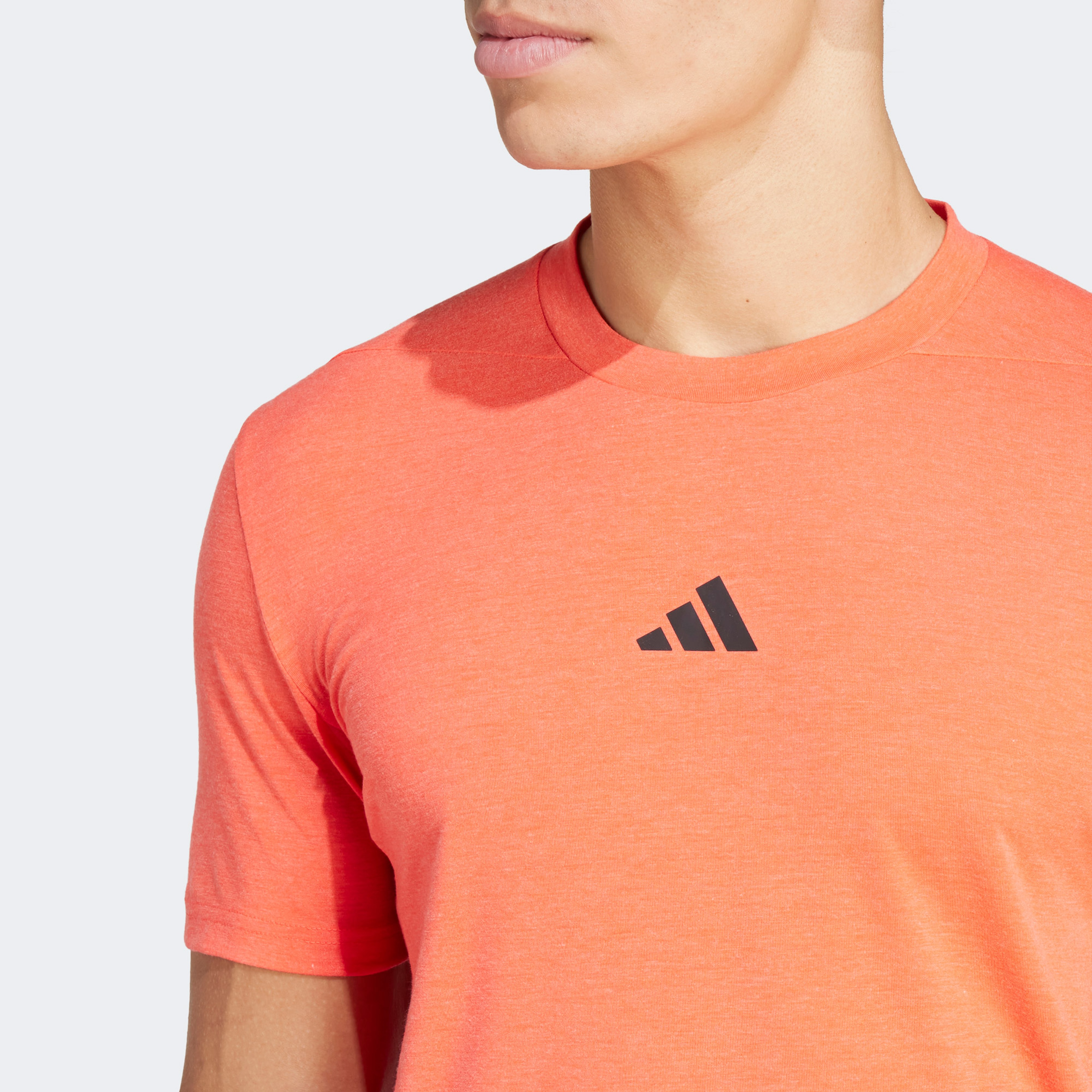 adidas Designed for Training Erkek Turuncu T-Shirt