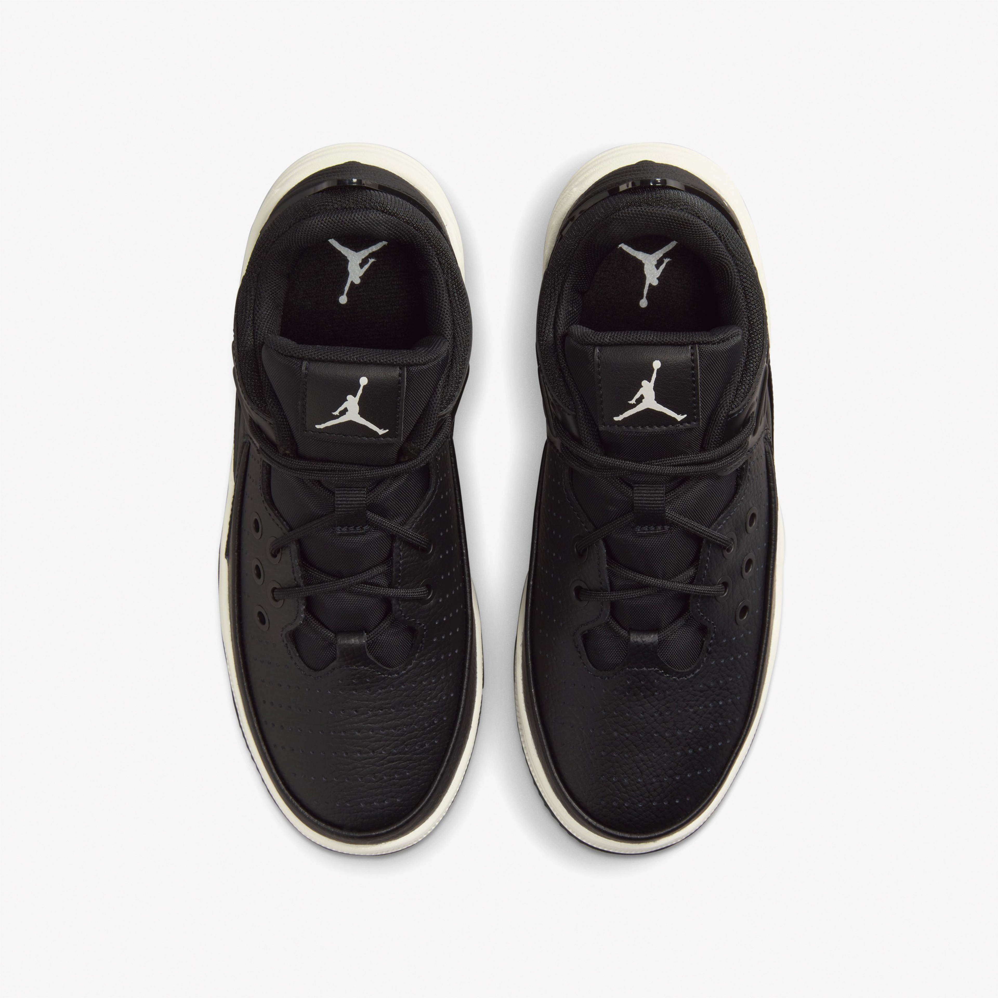 Jordan Max Aura 5 Kadın Siyah Sneaker