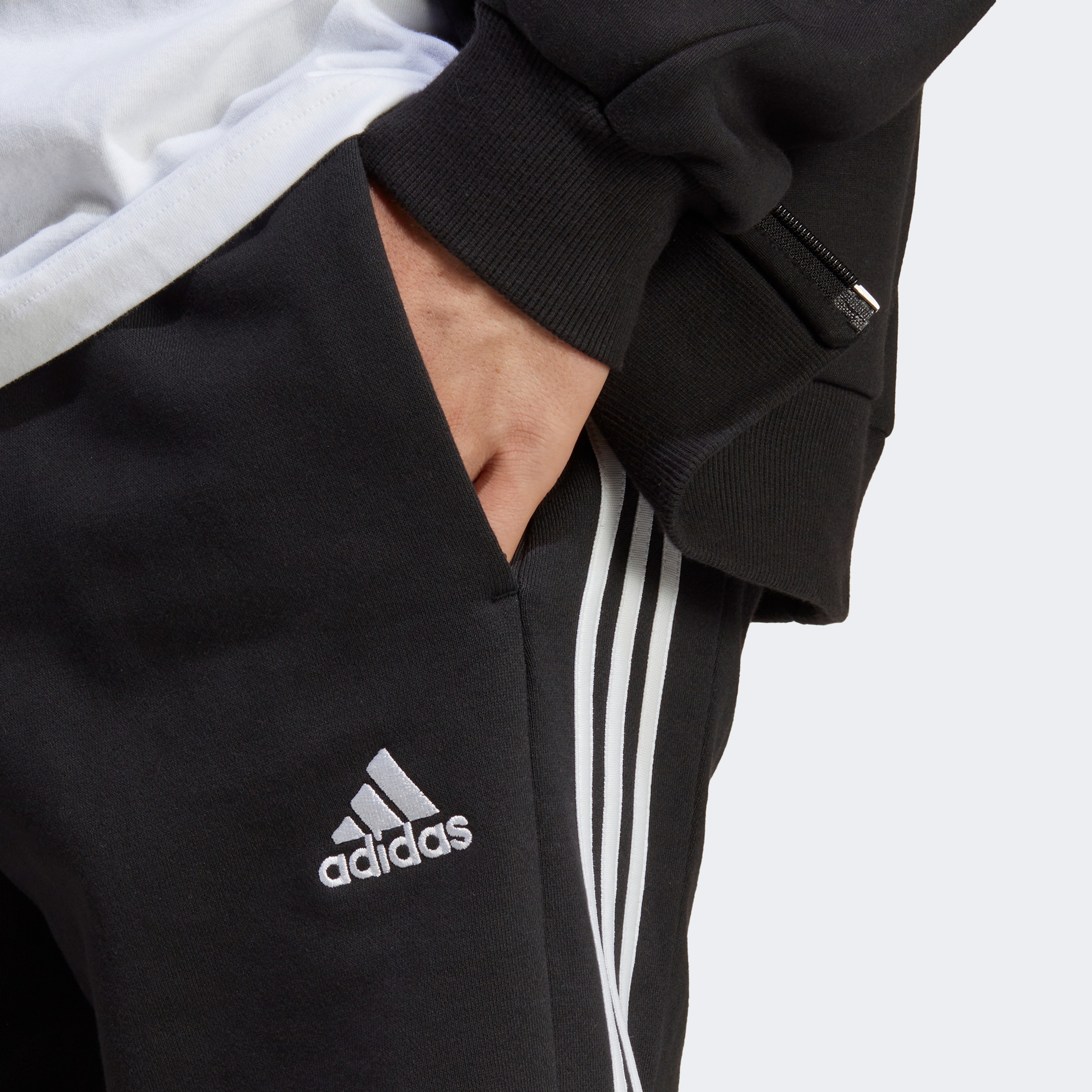 adidas Essentials French Terry 3-Stripes Erkek Siyah Şort