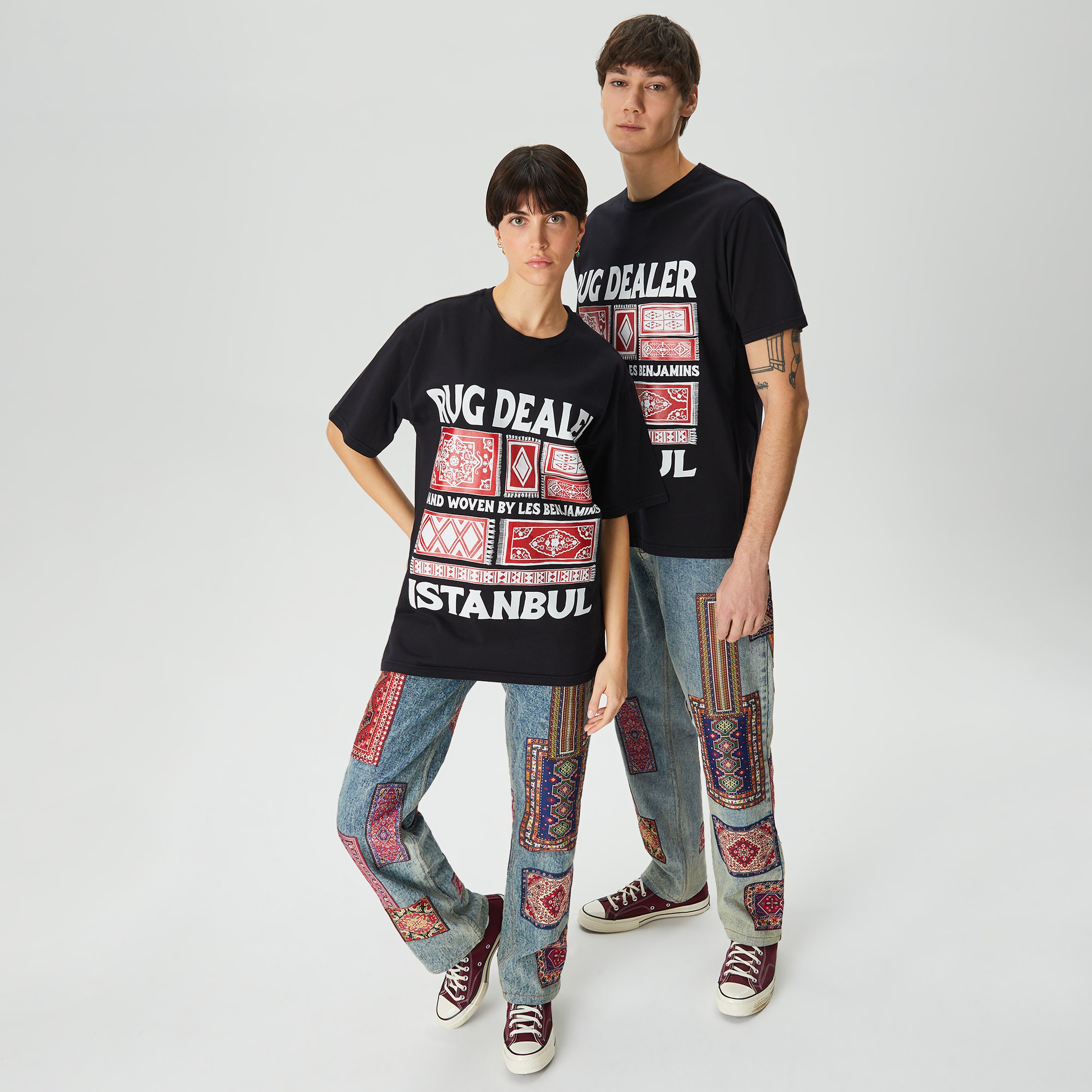 Les Benjamins Market Unisex Siyah T-Shirt