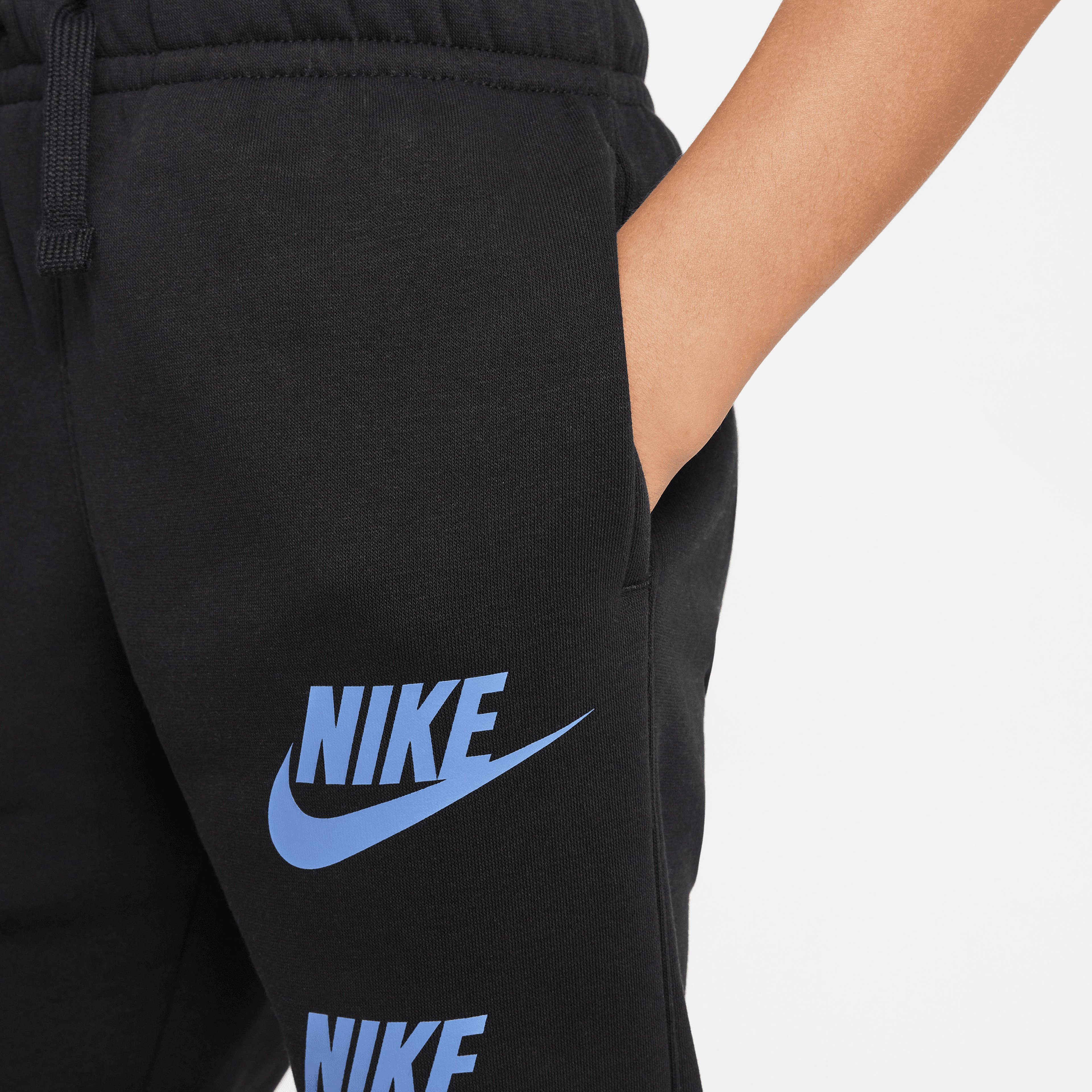 Nike Sportswear Si Flc Cargo Çocuk Siyah Eşofman Altı