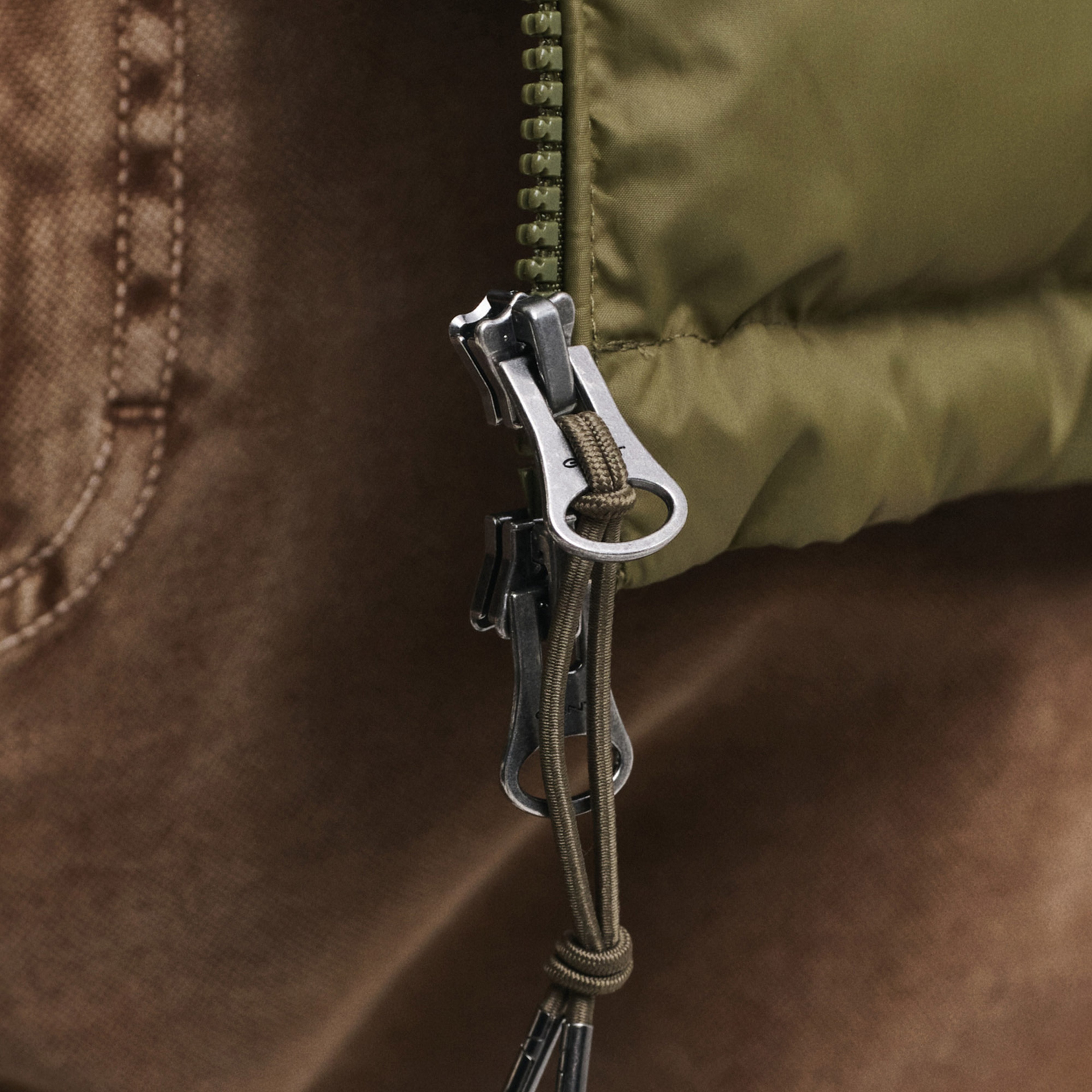 GANT Erkek Yeşil Kapüşonlu Mont