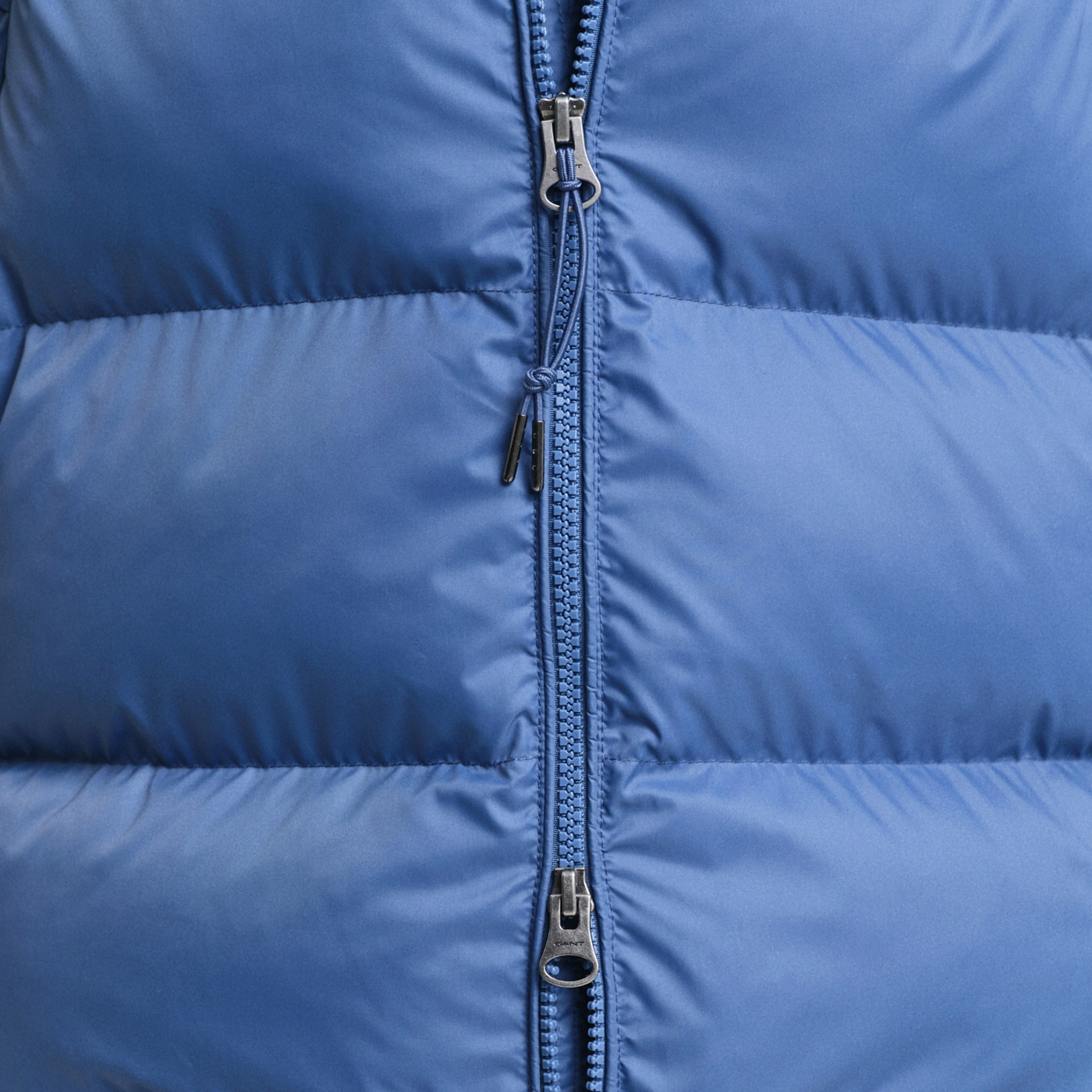 Gant Erkek Mavi Kapüşonlu Mont