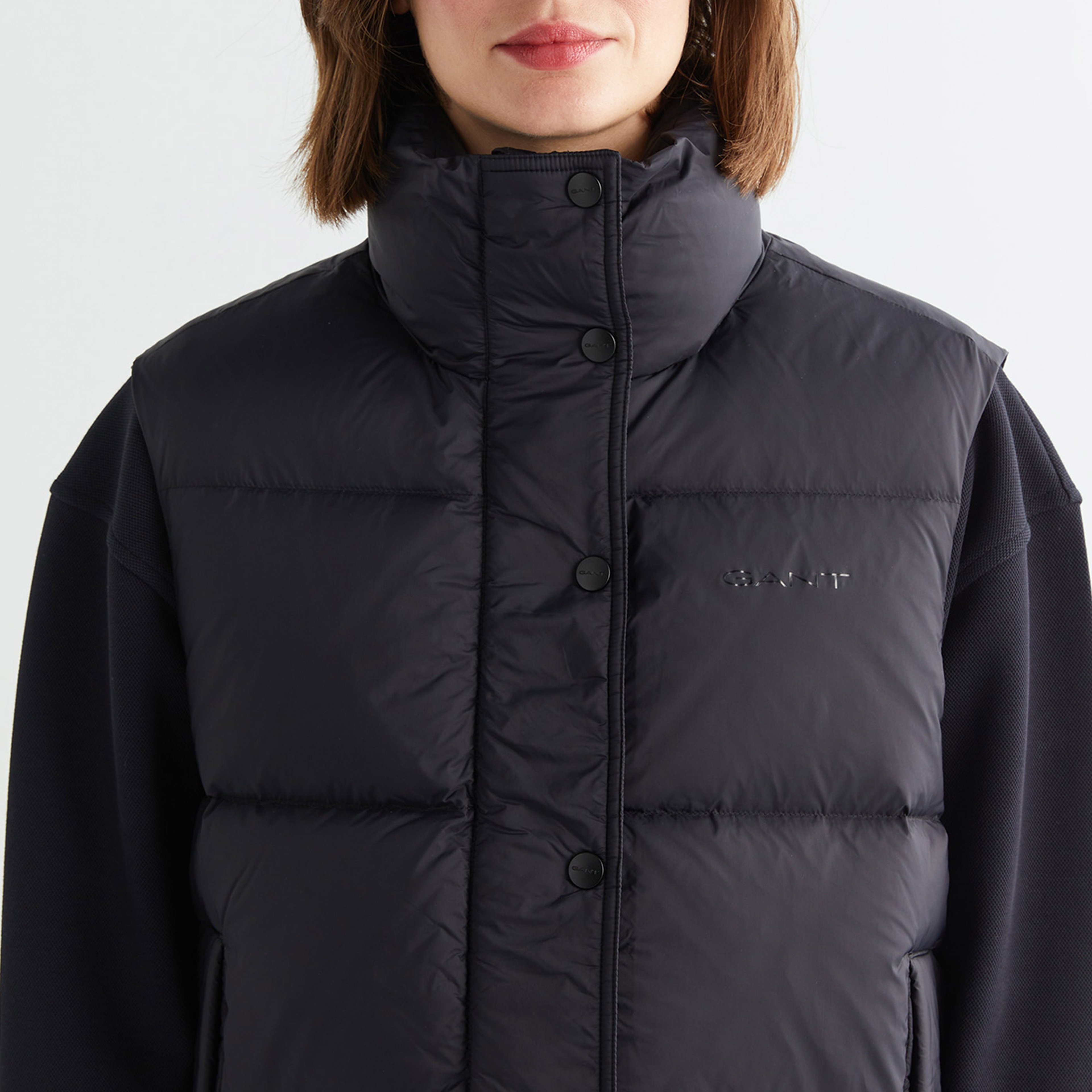 GANT Kadın Siyah Relaxed Fit Fermuarlı Logolu Yelek