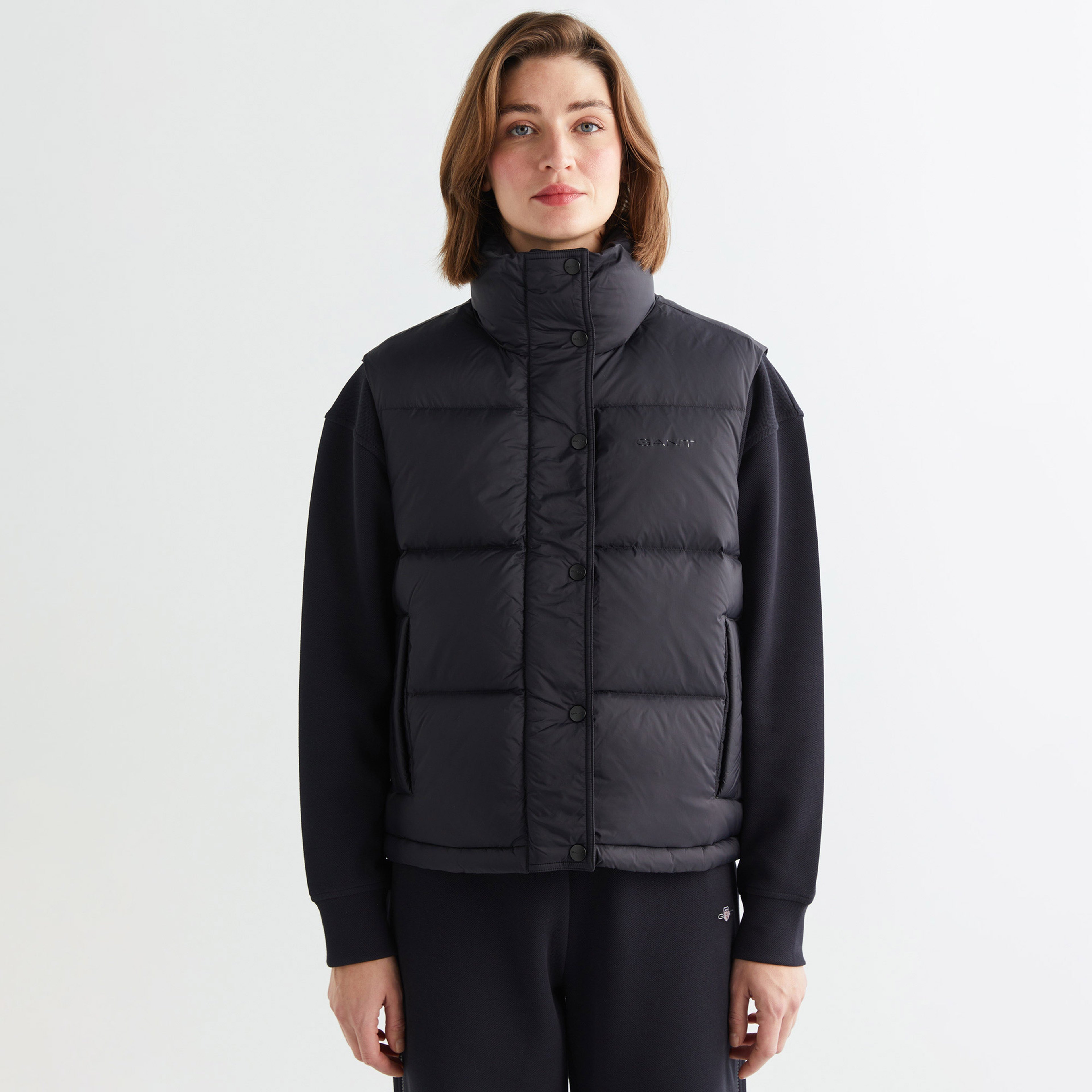 GANT Kadın Siyah Relaxed Fit Fermuarlı Logolu Yelek