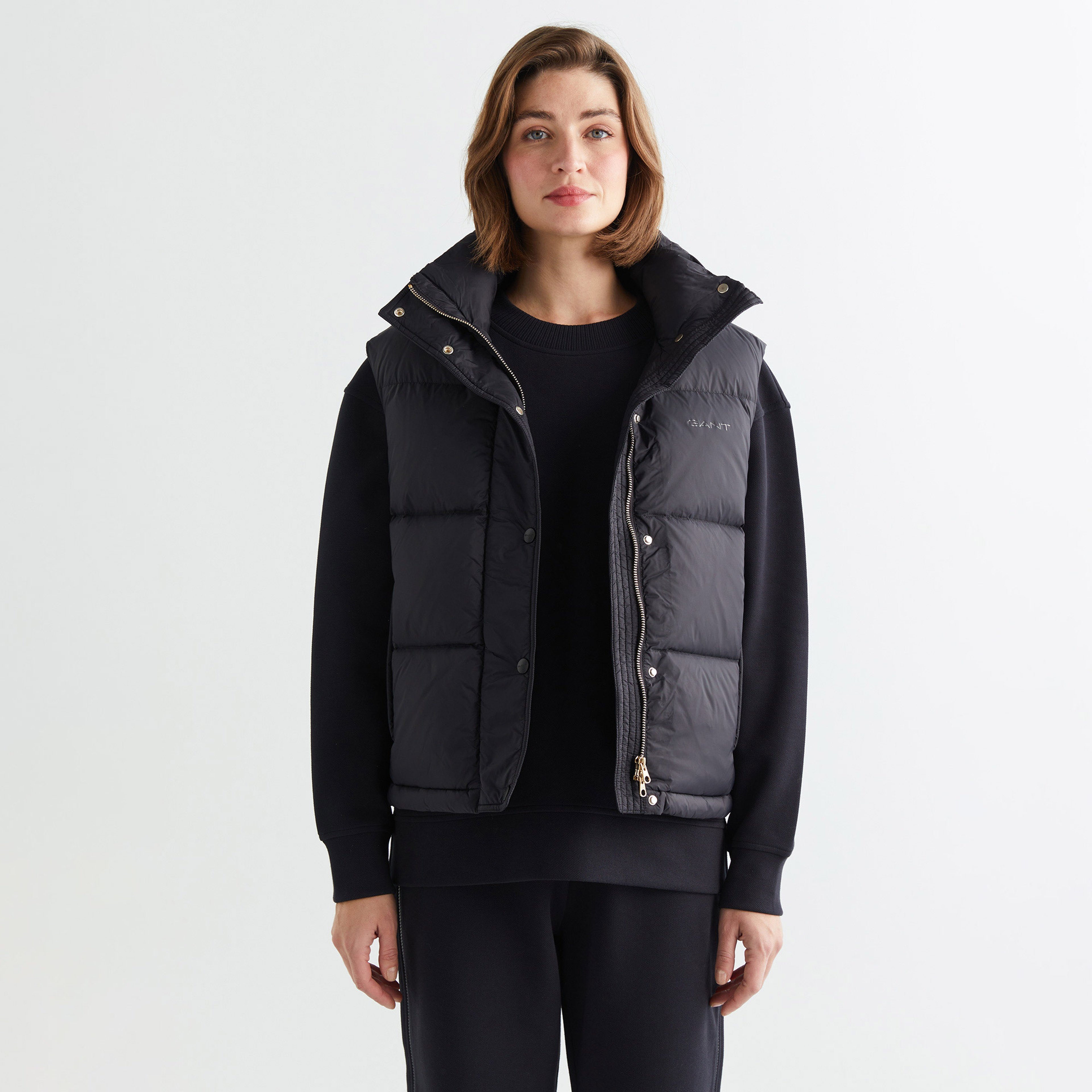 GANT Kadın Siyah Relaxed Fit Fermuarlı Logolu Yelek