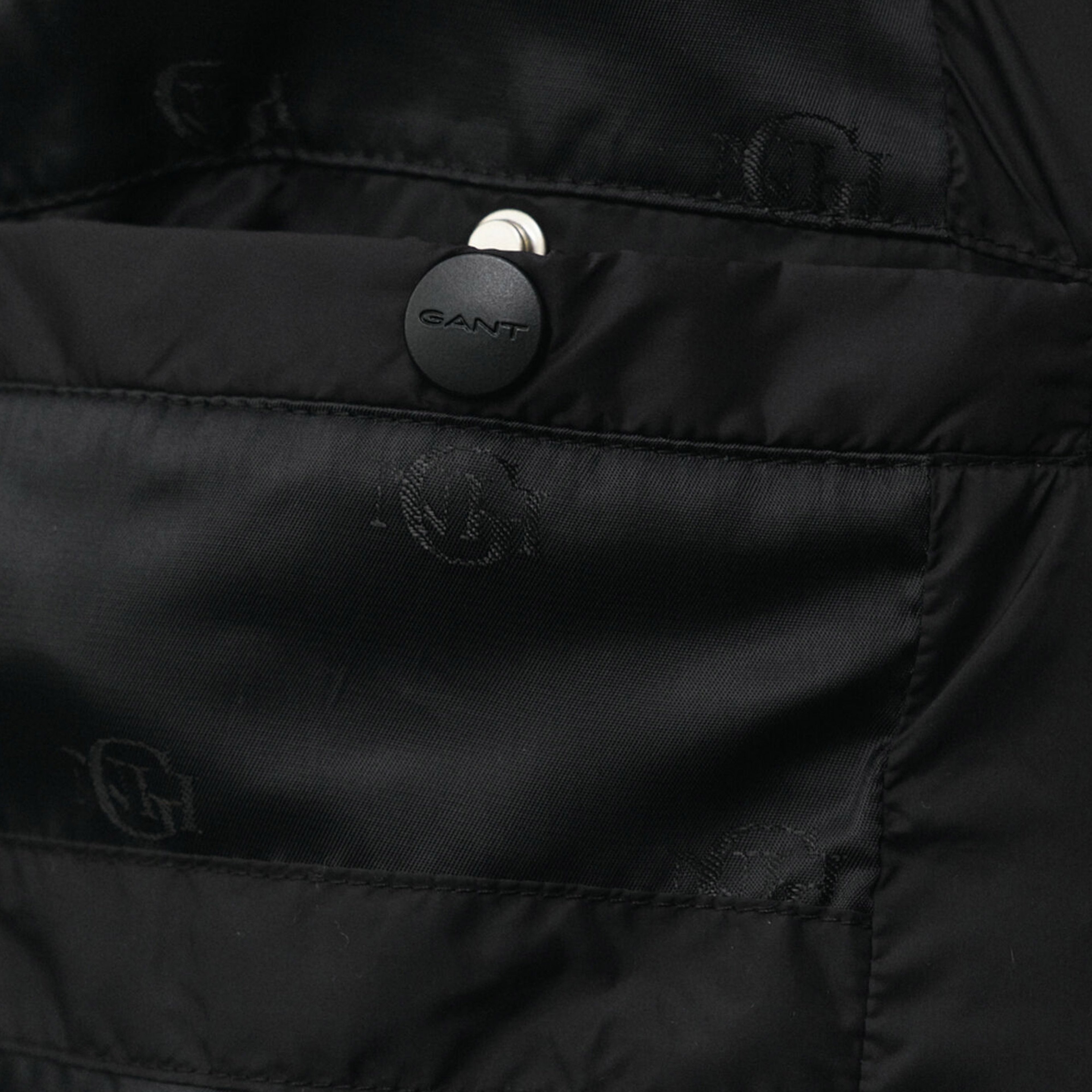 GANT Kadın Siyah Relaxed Fit Kapüşonlu Mont