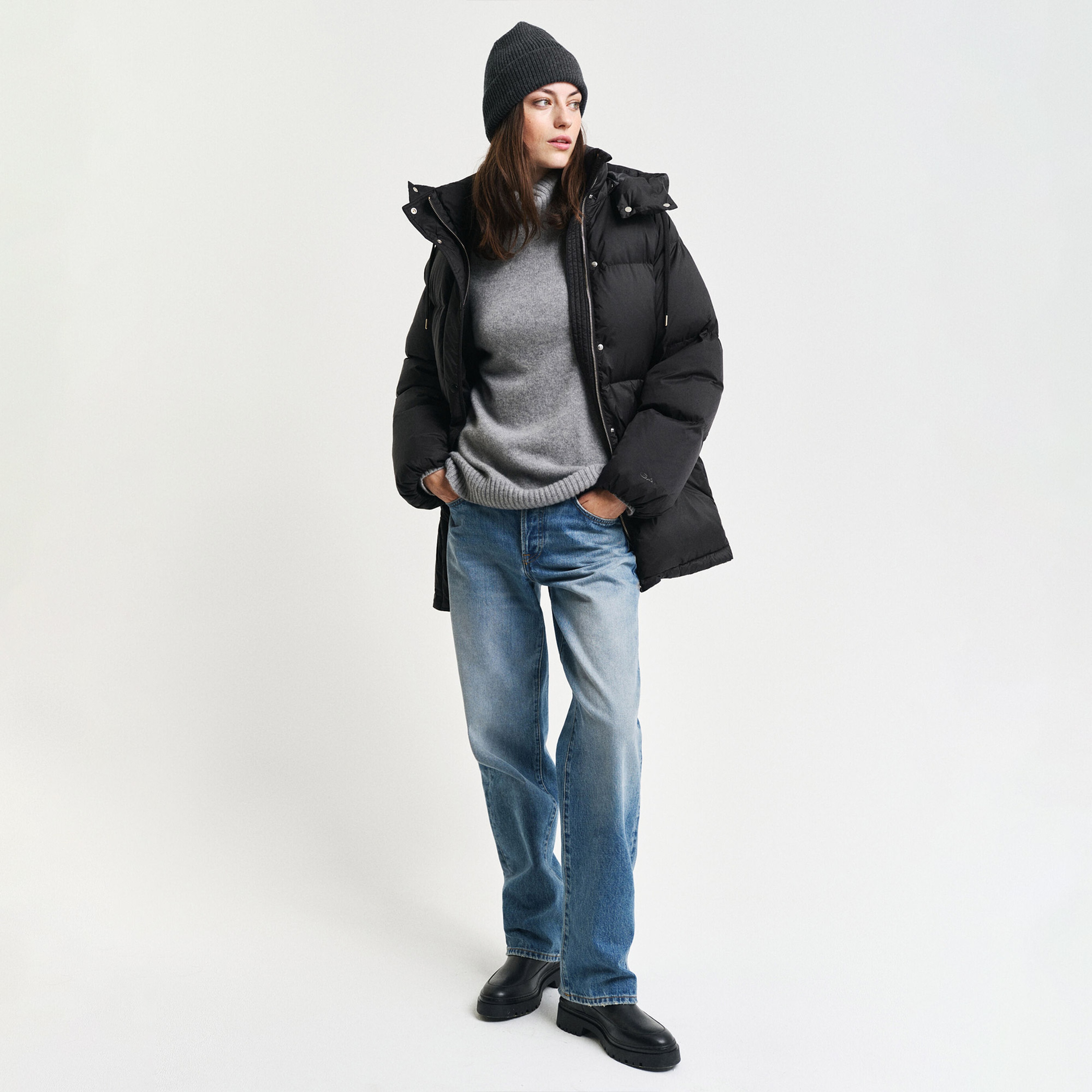 GANT Kadın Siyah Relaxed Fit Kapüşonlu Mont