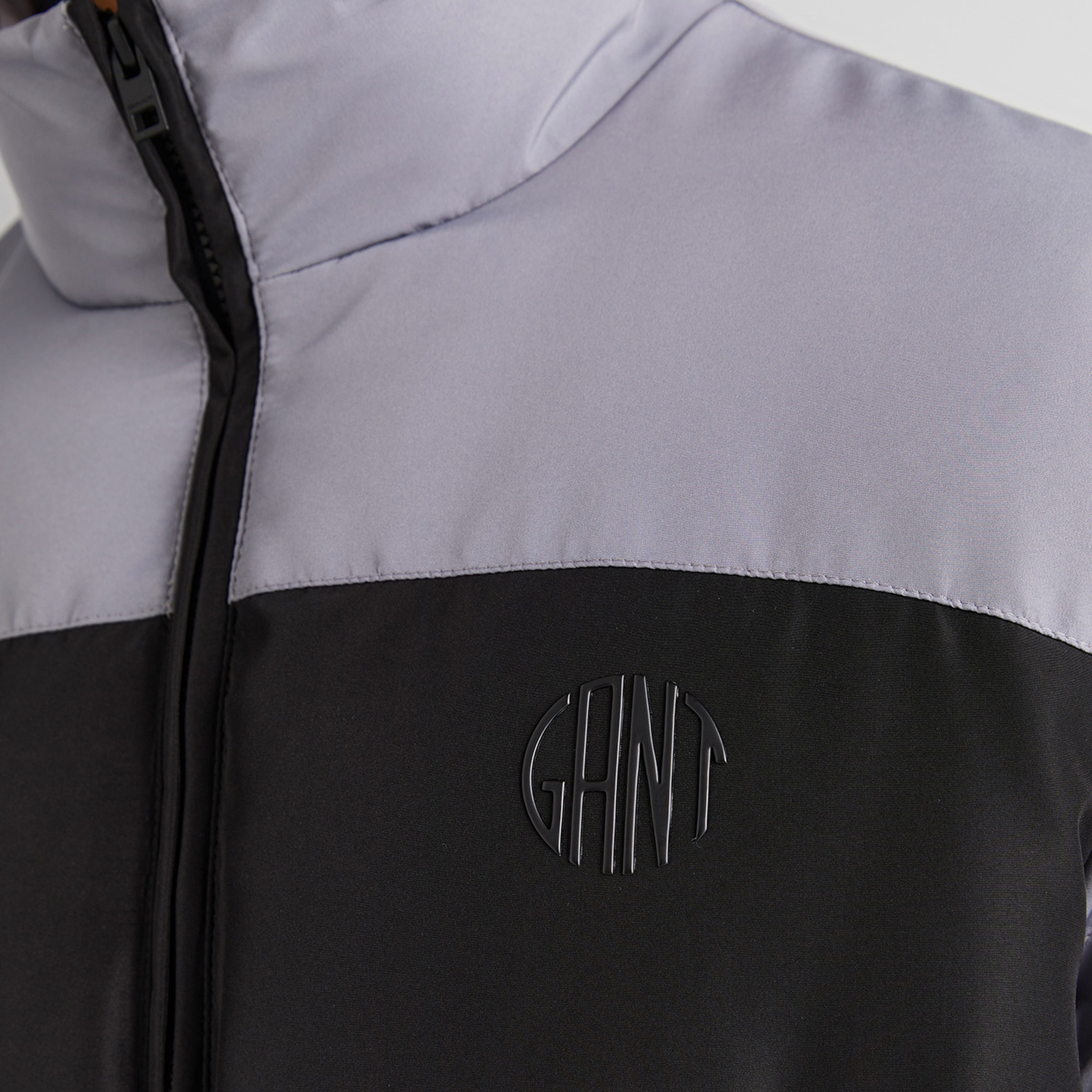 GANT Erkek Siyah Dik Yaka Logolu Mont