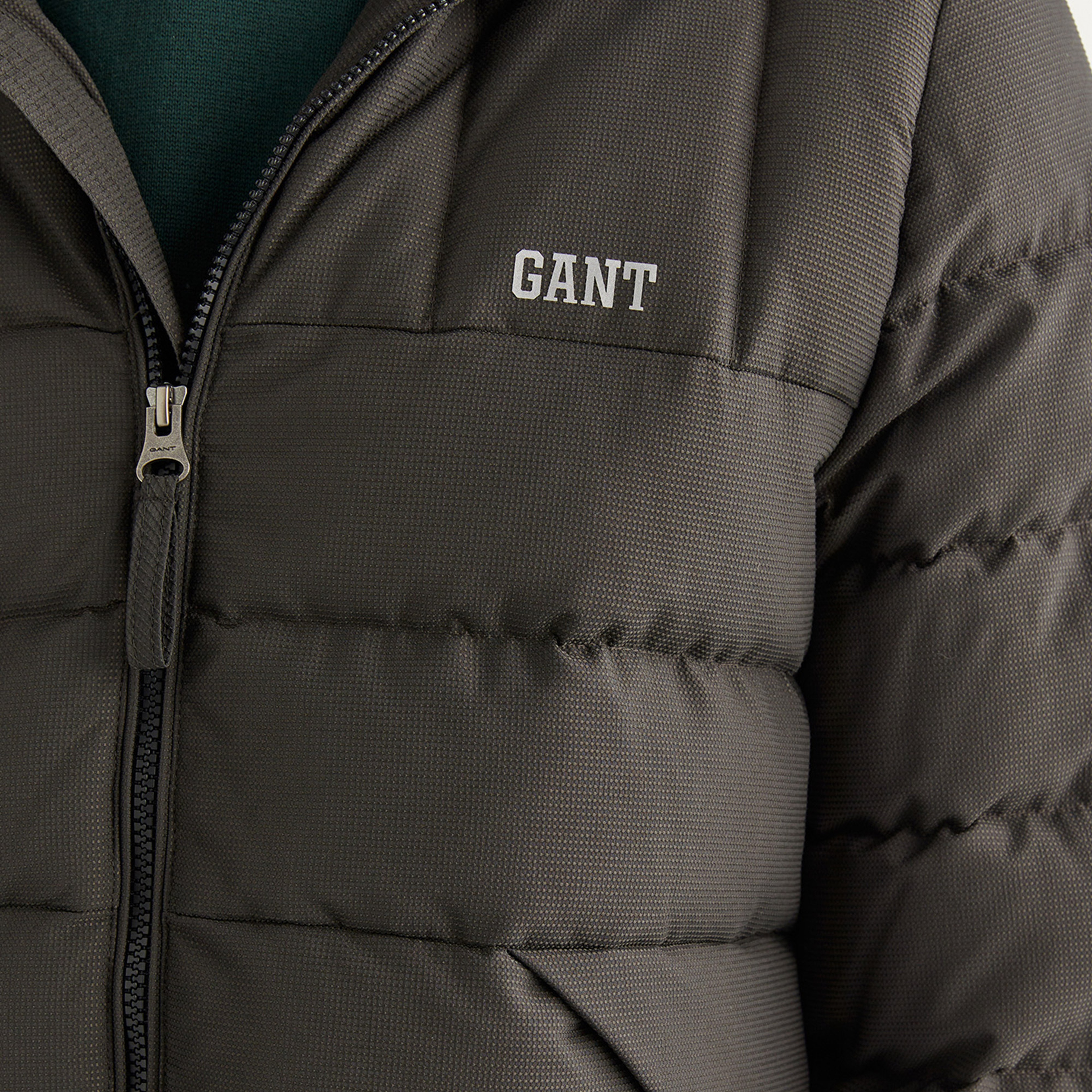 GANT Erkek Gri Kapüşonlu Logolu Mont