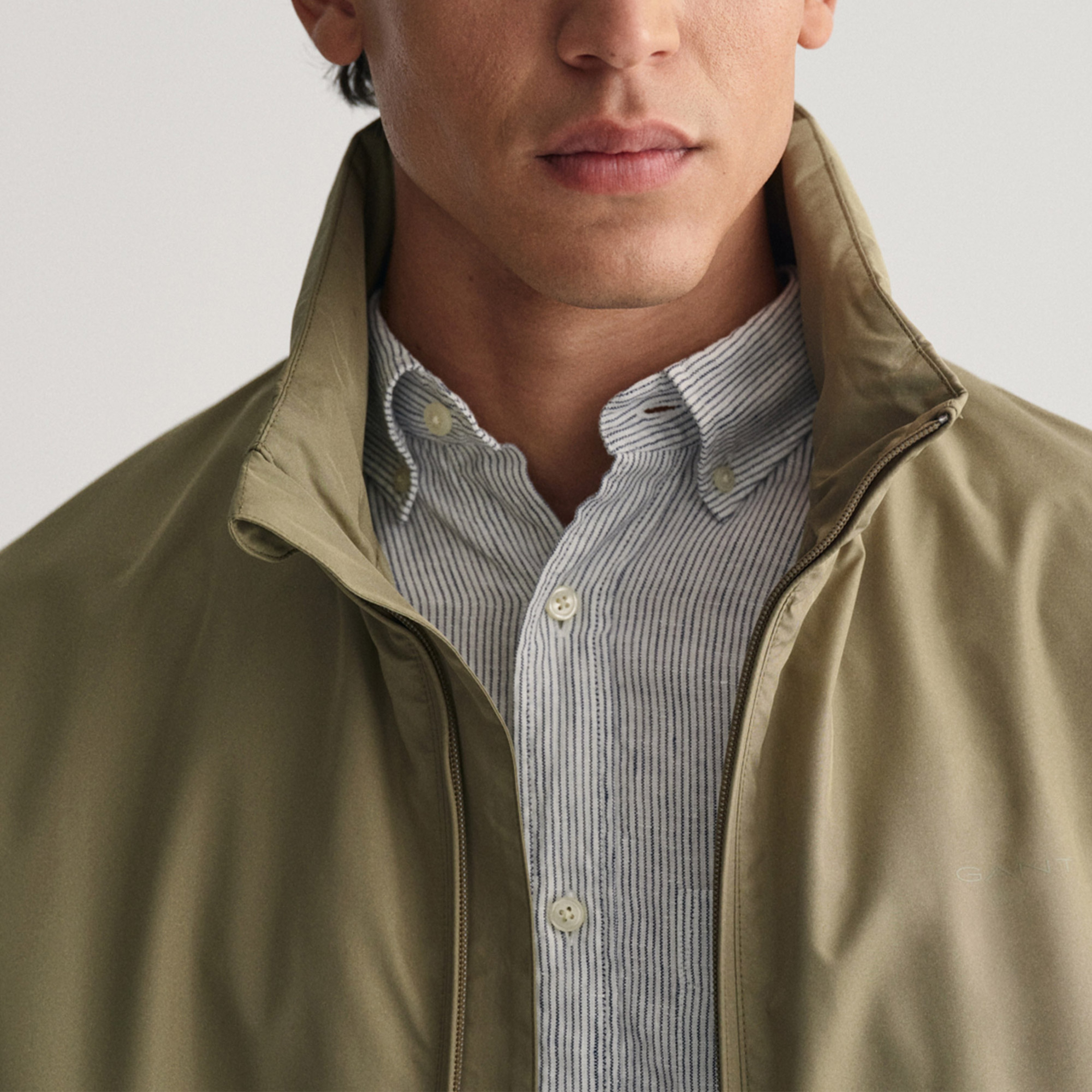 GANT Erkek Yeşil Kapüşonlu Rüzgarlık