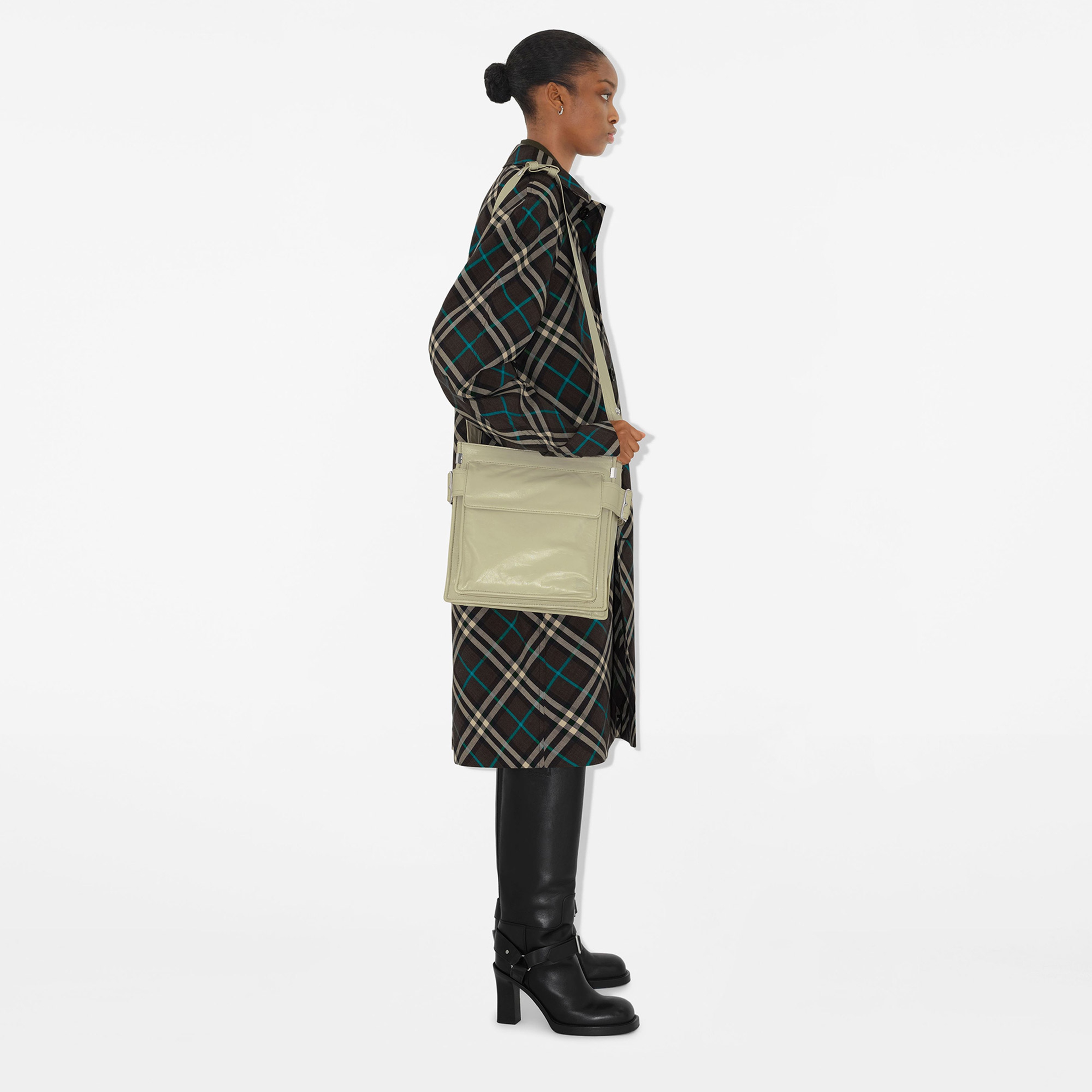 Burberry Kadın Gri Çanta