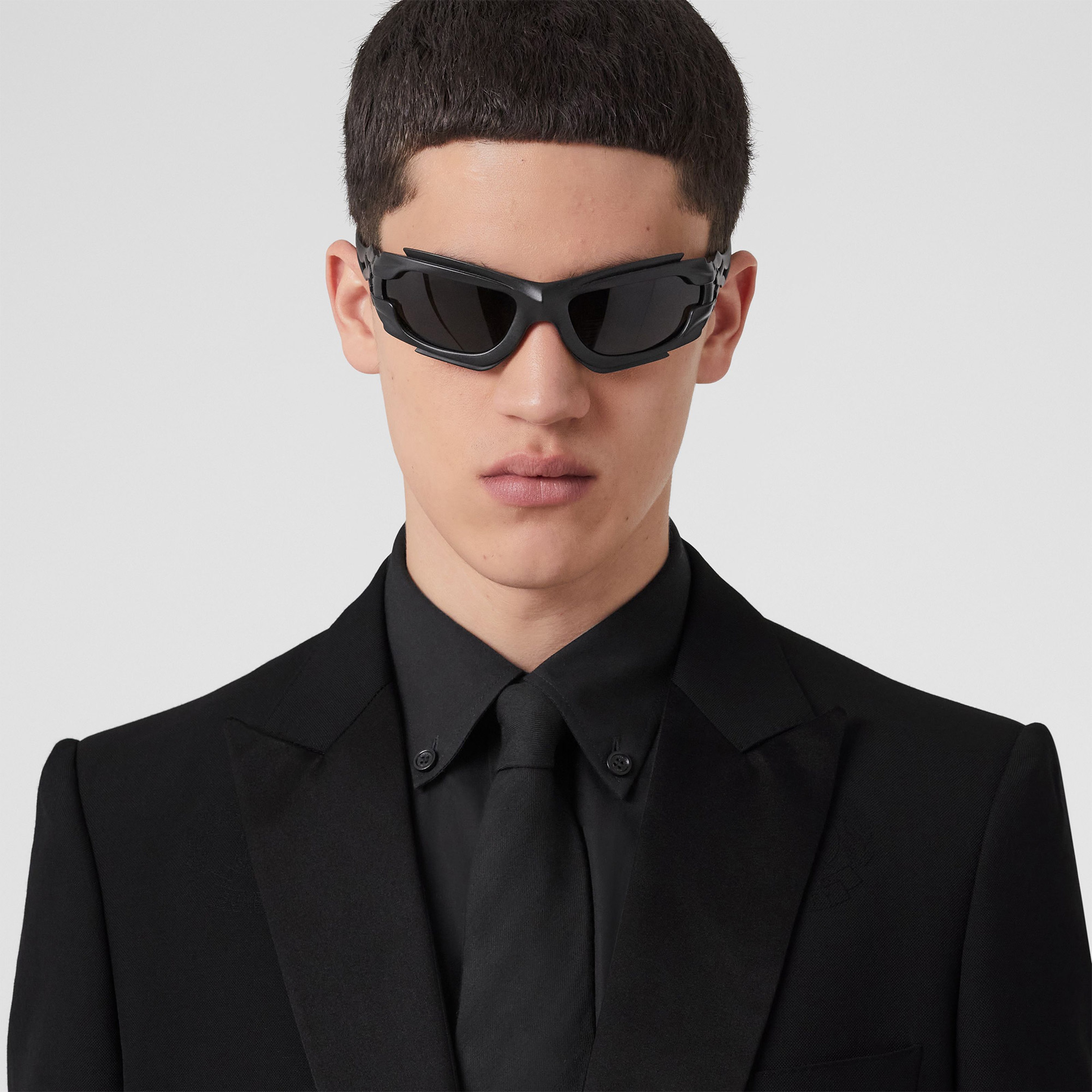 Burberry Erkek Siyah Ceket