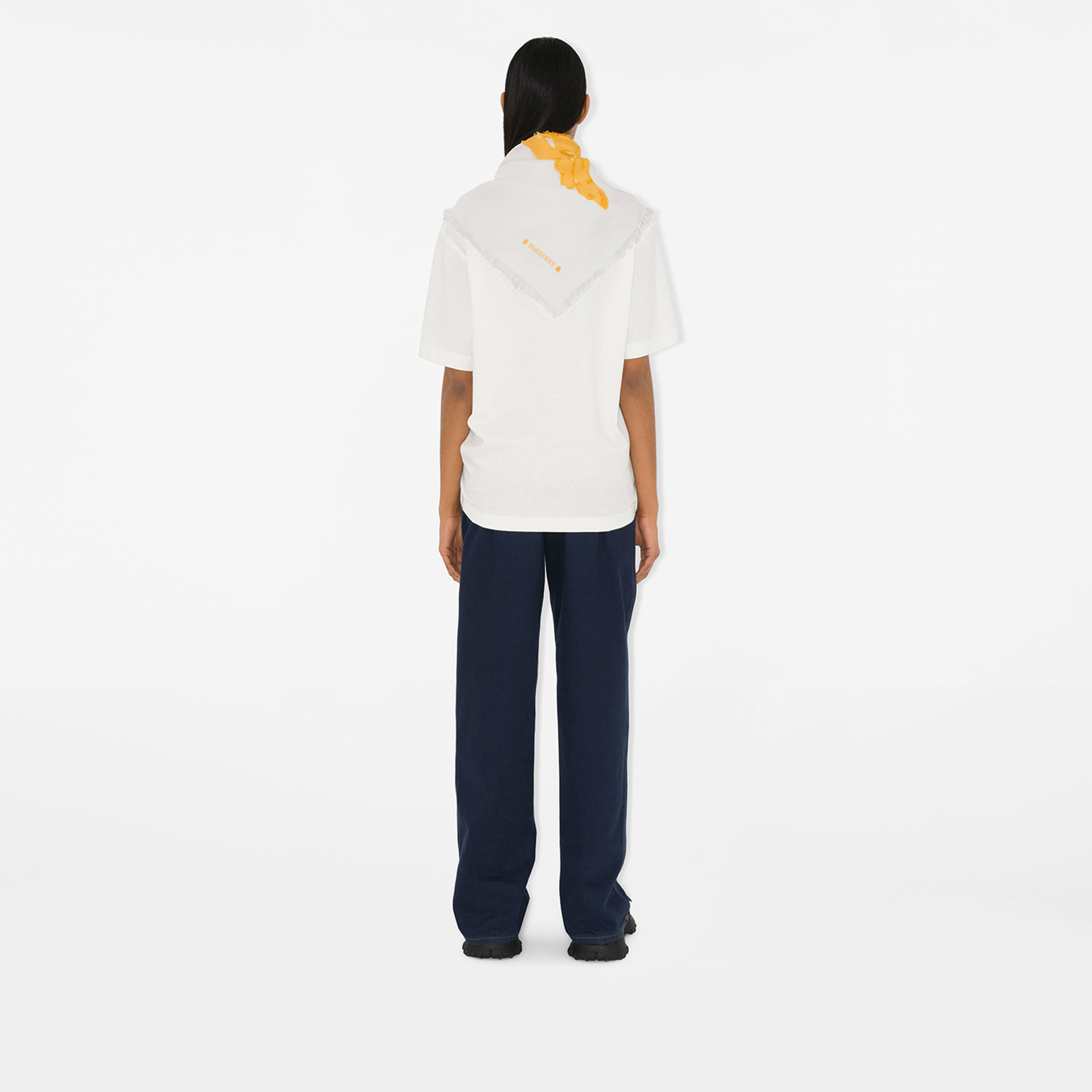 Burberry Kadın Sarı Eşarp