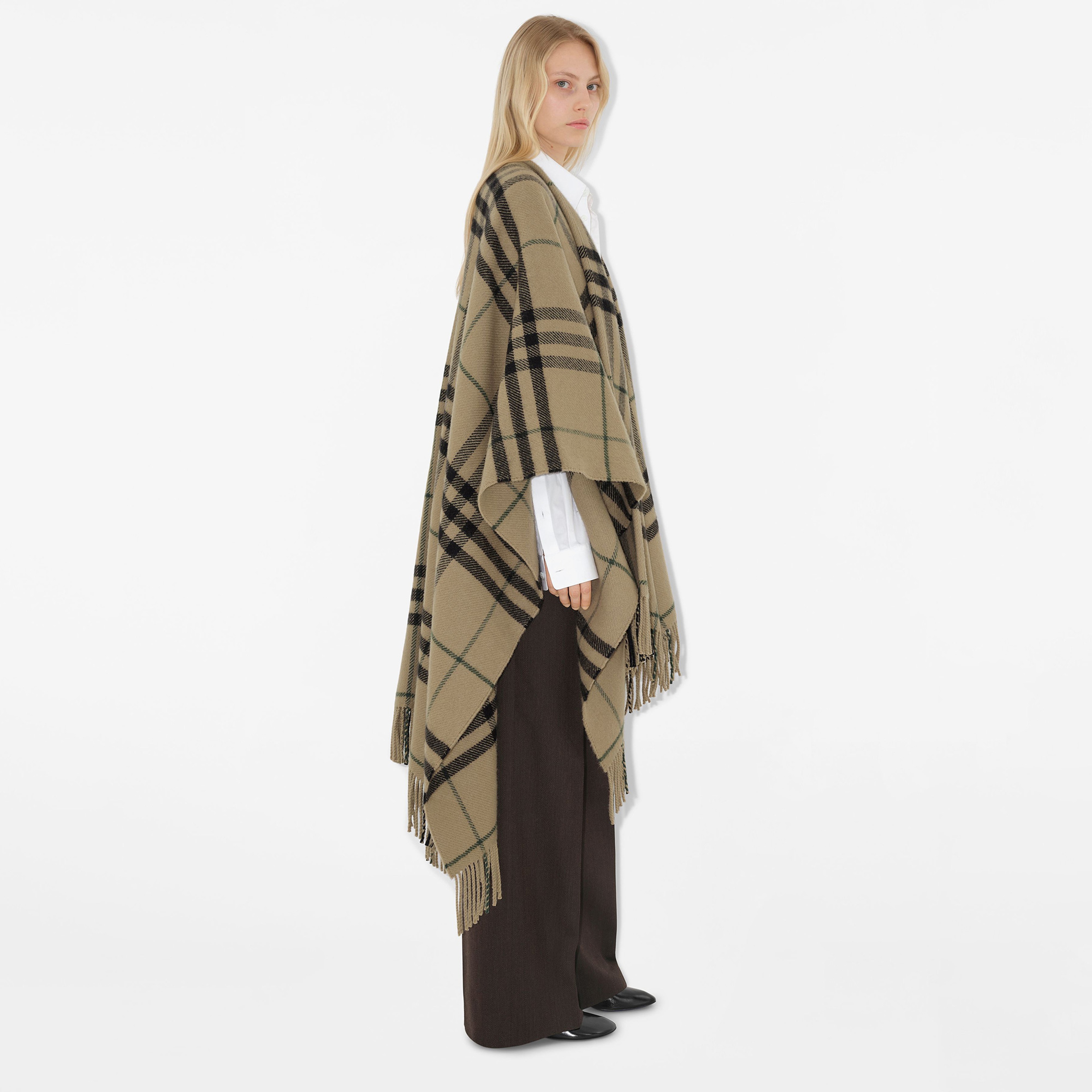 Burberry Kadın Bej Panço