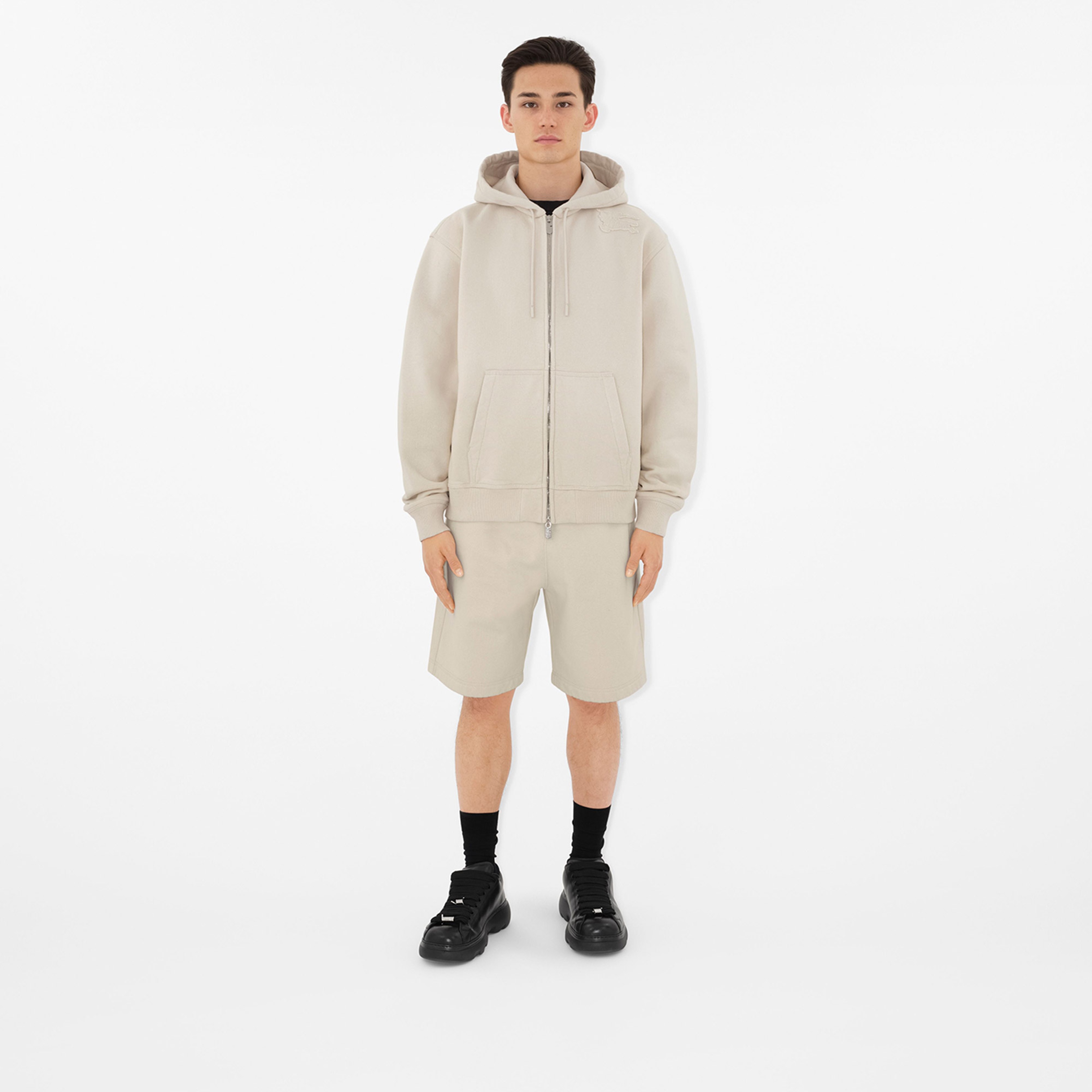 Burberry Erkek Bej Şort