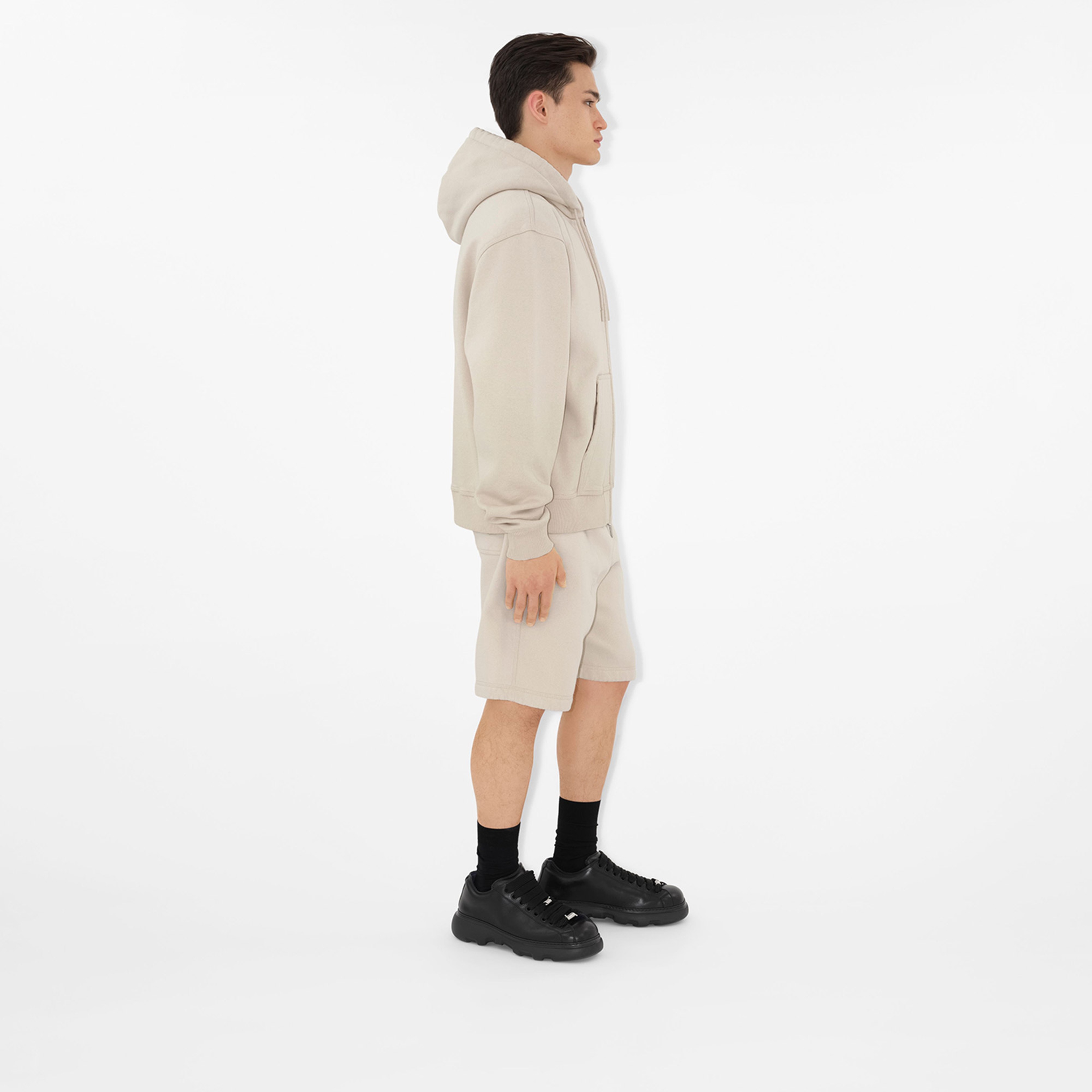 Burberry Erkek Bej Şort