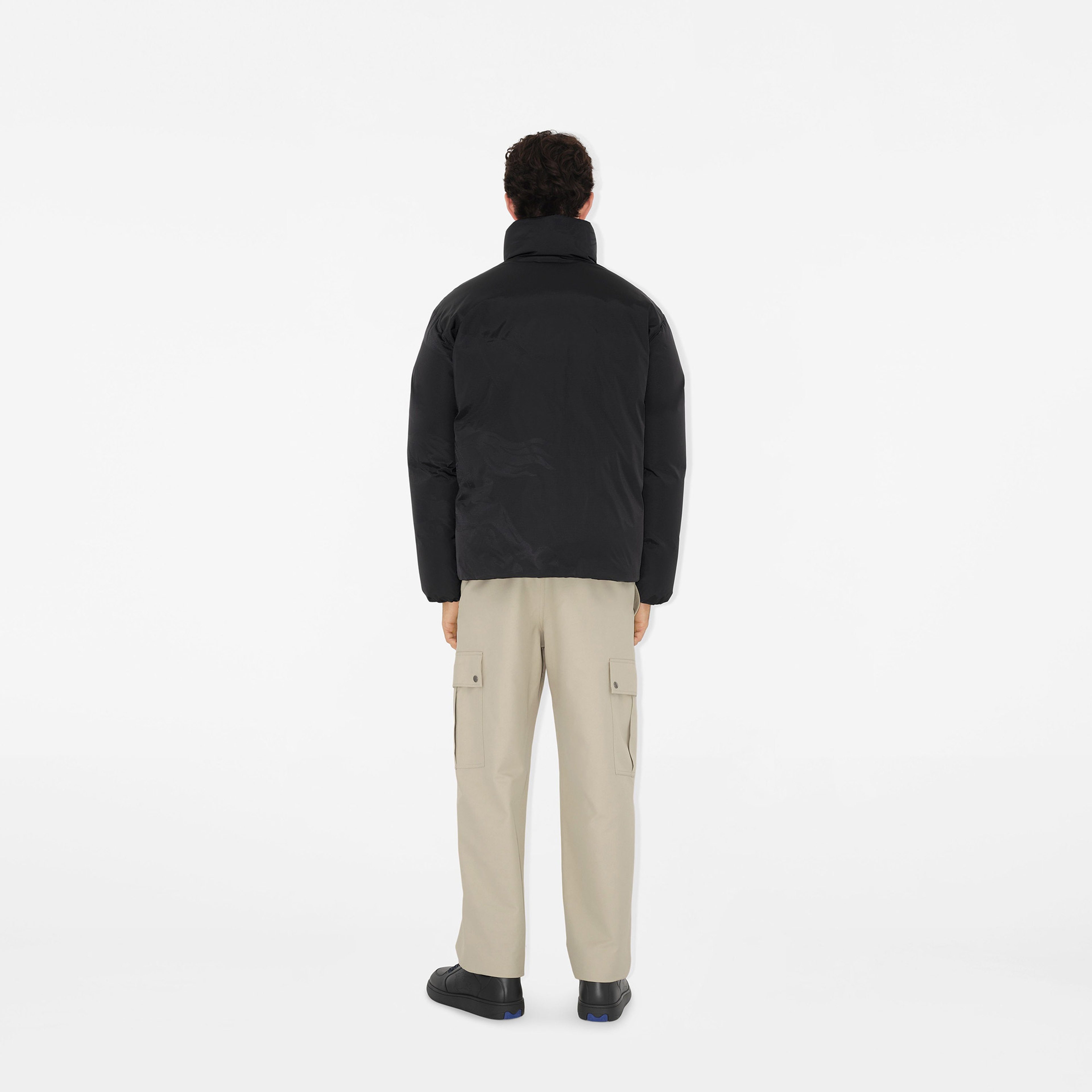 Burberry Erkek Siyah Mont