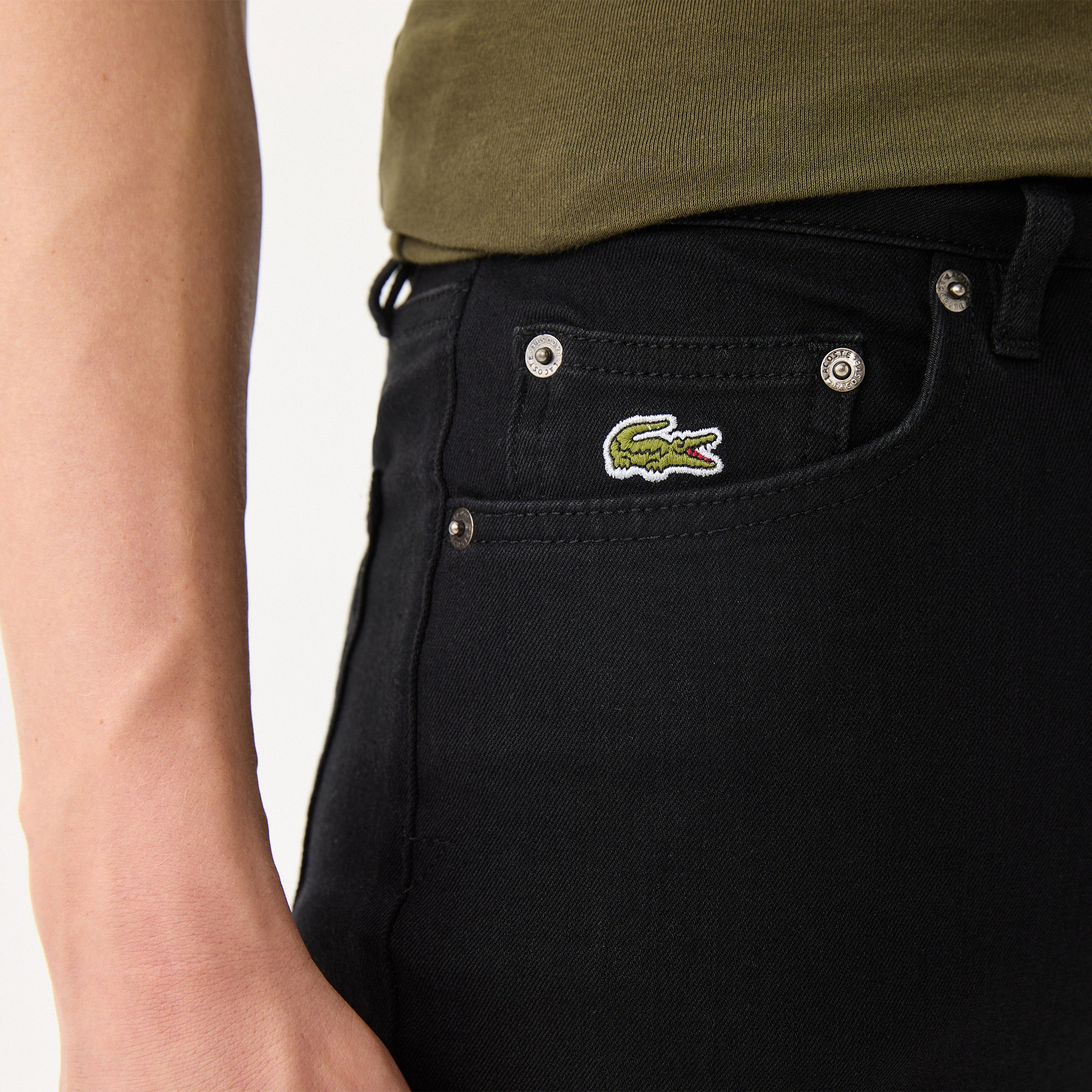 Lacoste Erkek Slim Fit Siyah Jean Pantolon