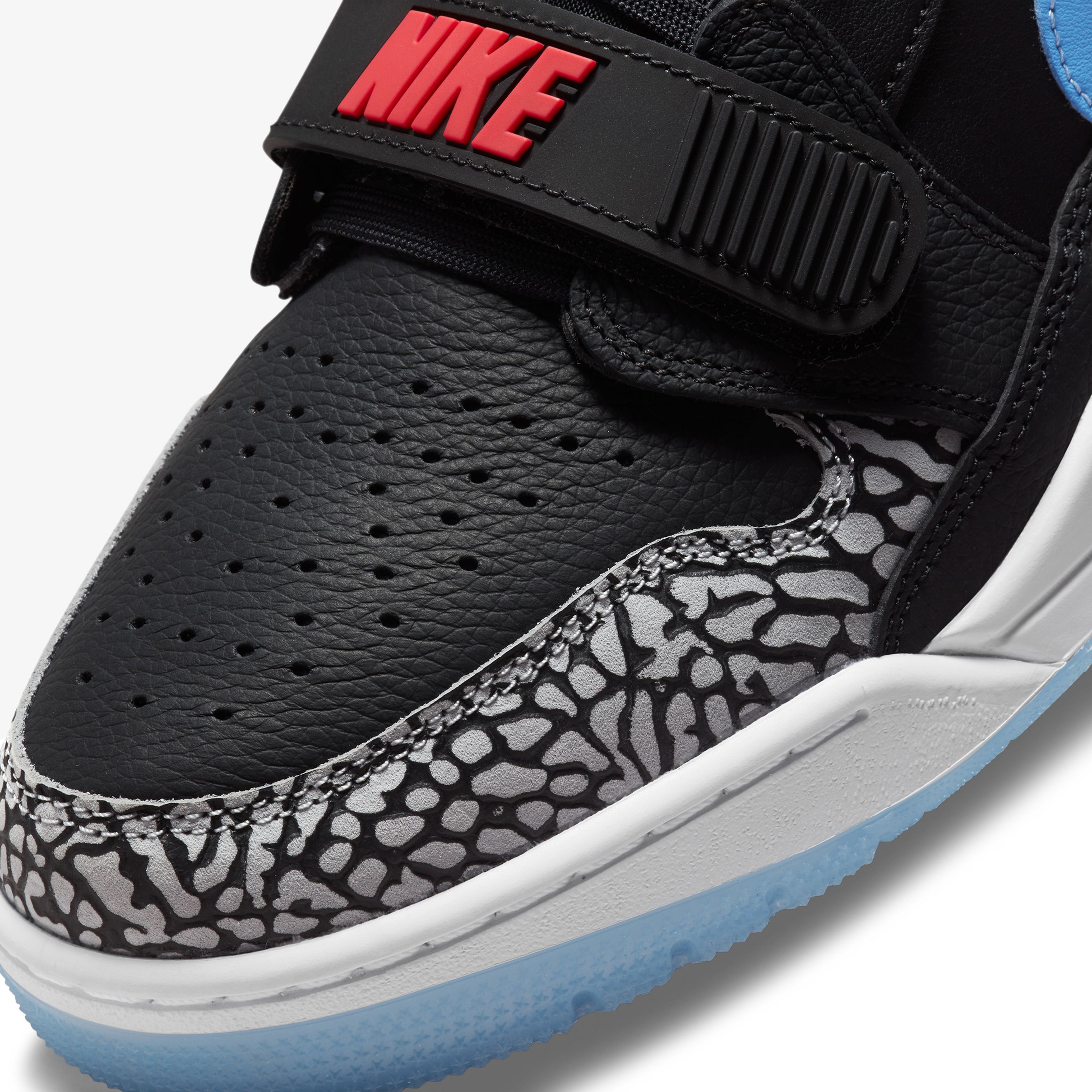 Jordan Air Legacy 312 Low Erkek Siyah Spor Ayakkabı