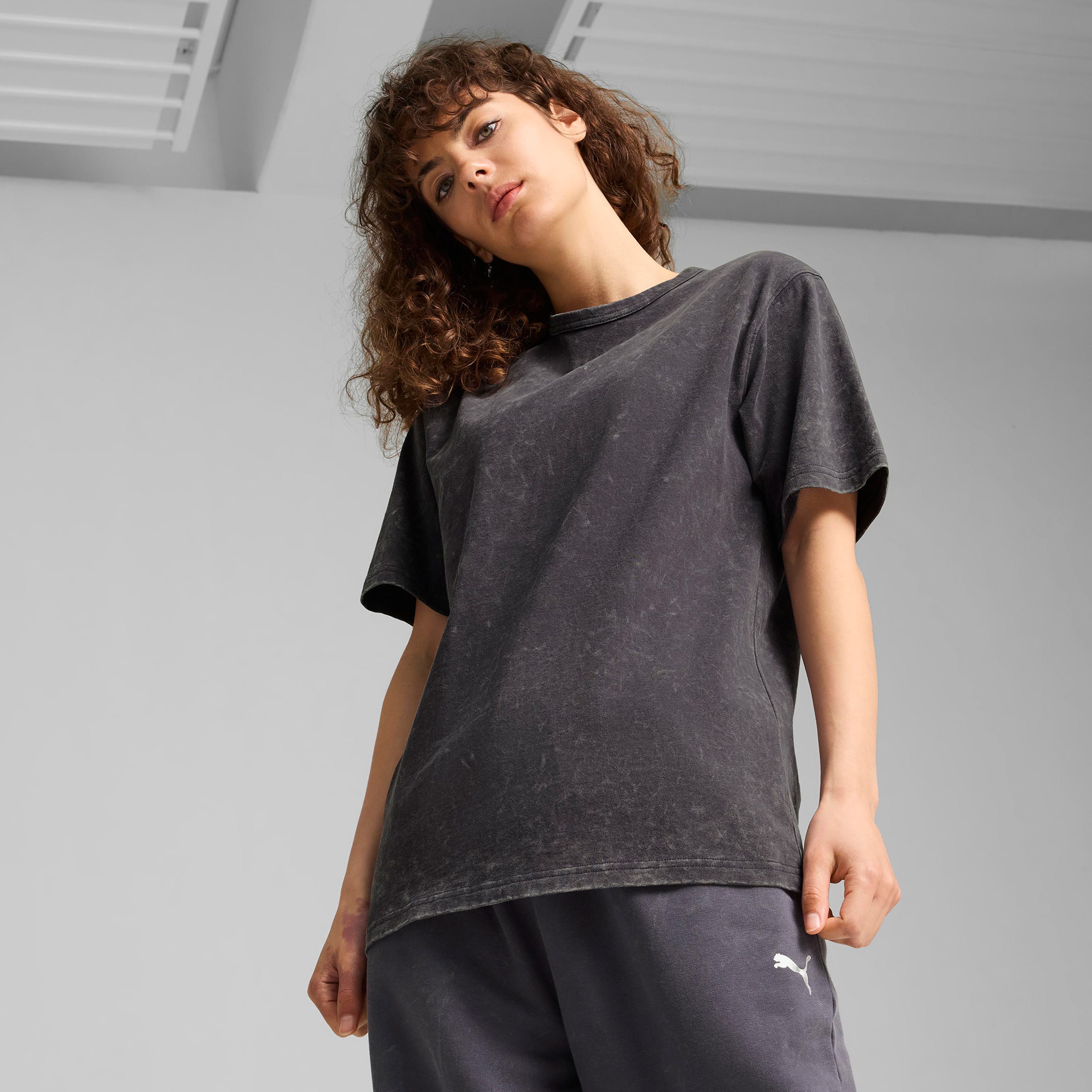 Puma Dare To Relaxed Washed Kadın Gri T-Shirt