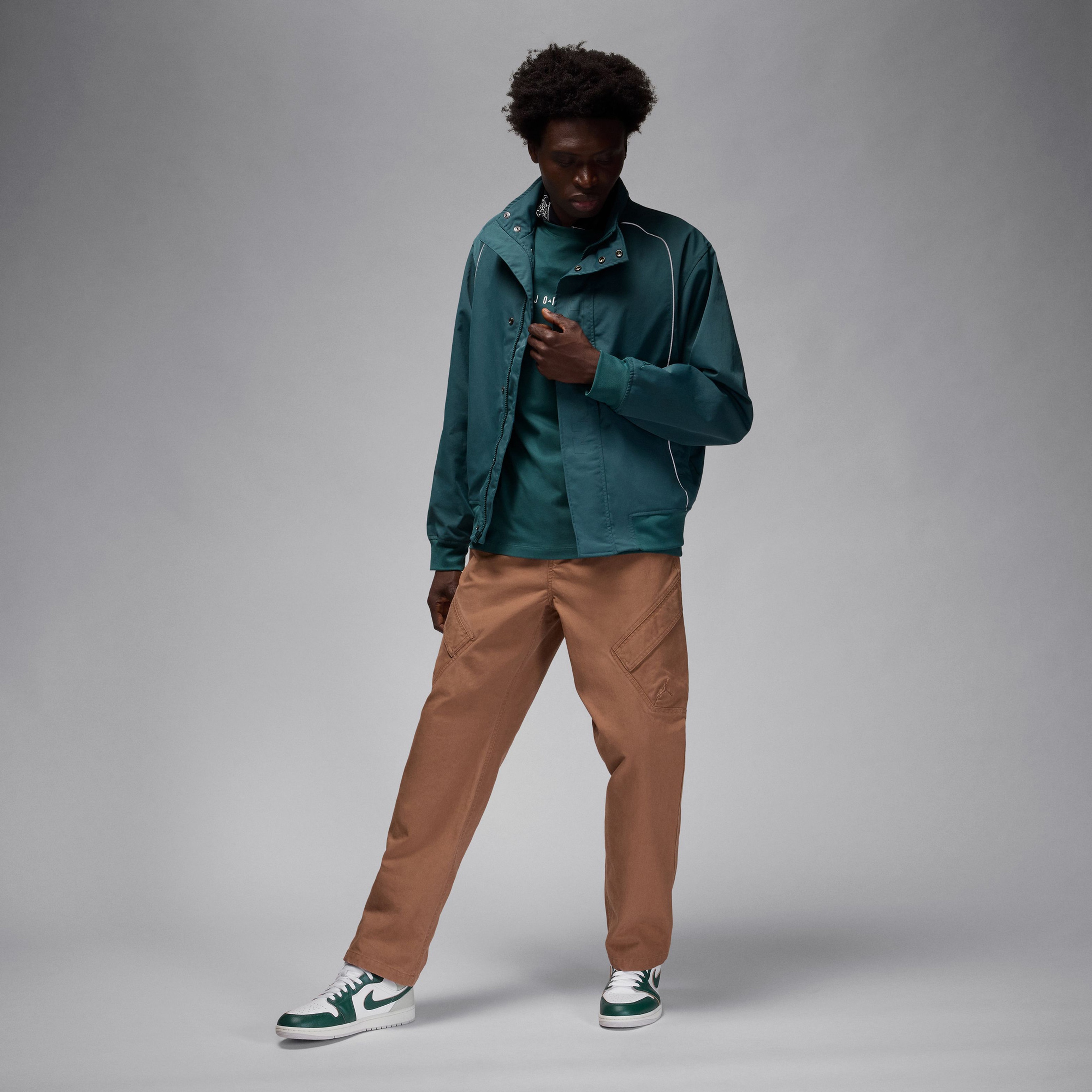 Jordan Air Jordan 1 Mid Se Erkek Beyaz Sneaker