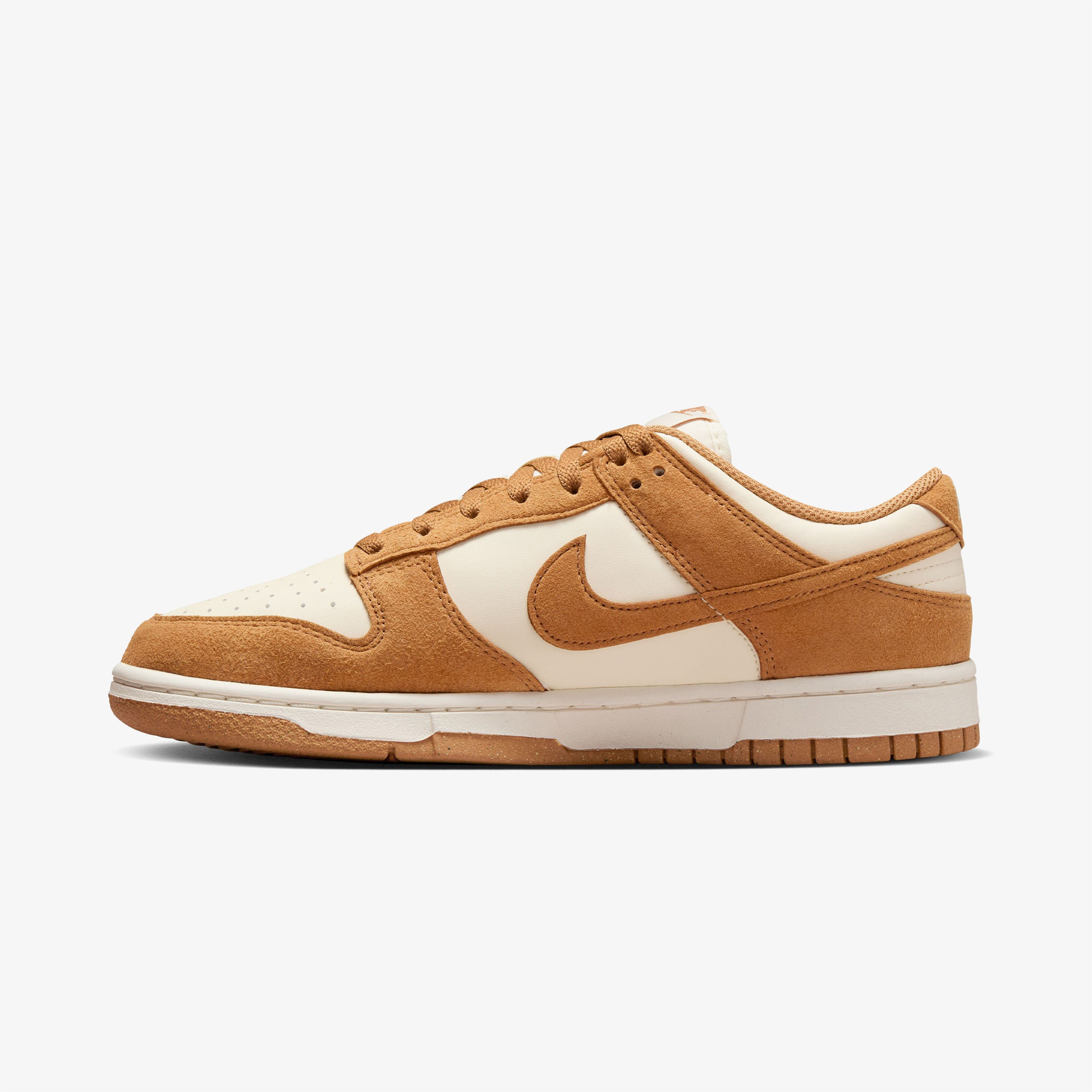 Nike Dunk Low Kadın Beyaz Sneaker