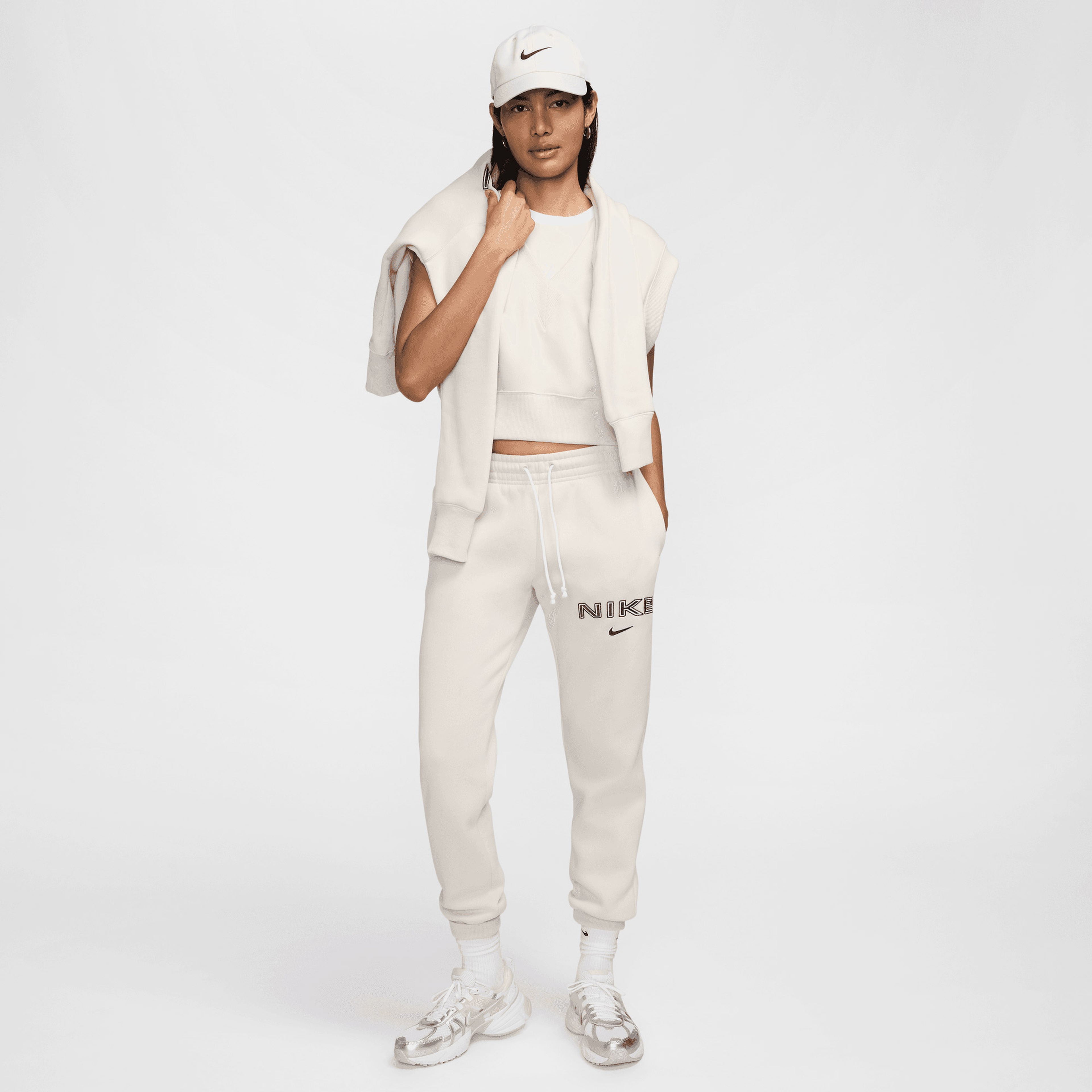 Nike Sportswear Phoenix Fleece Kadın Beyaz Eşofman Altı