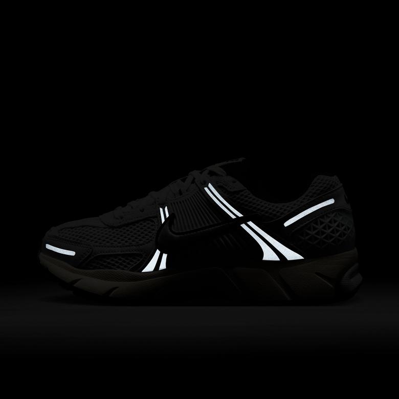 Nike Zoom Vomero 5 Kadın Gri Sneaker