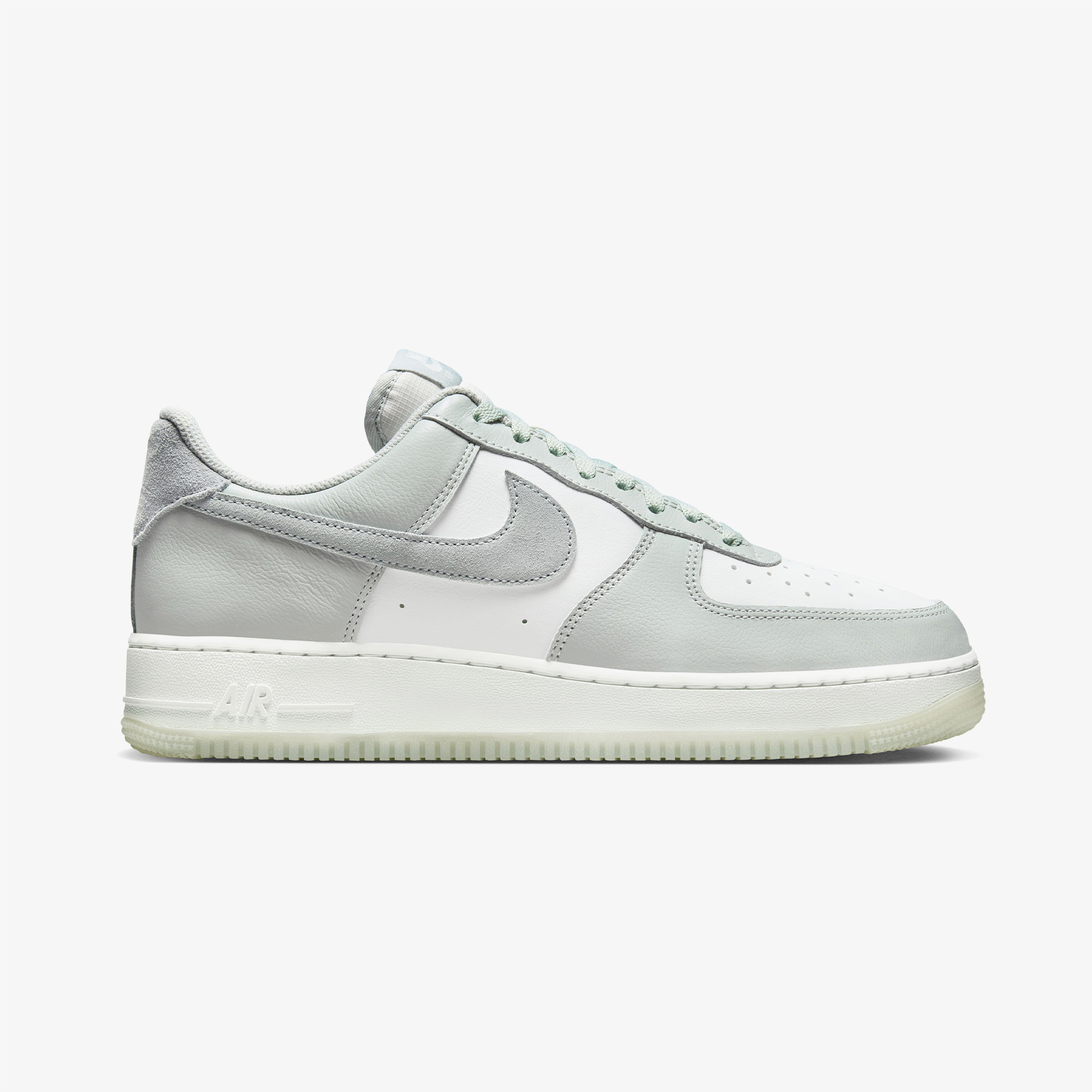 Nike Air Force 1 '07 Lv8 Erkek Gri Sneaker