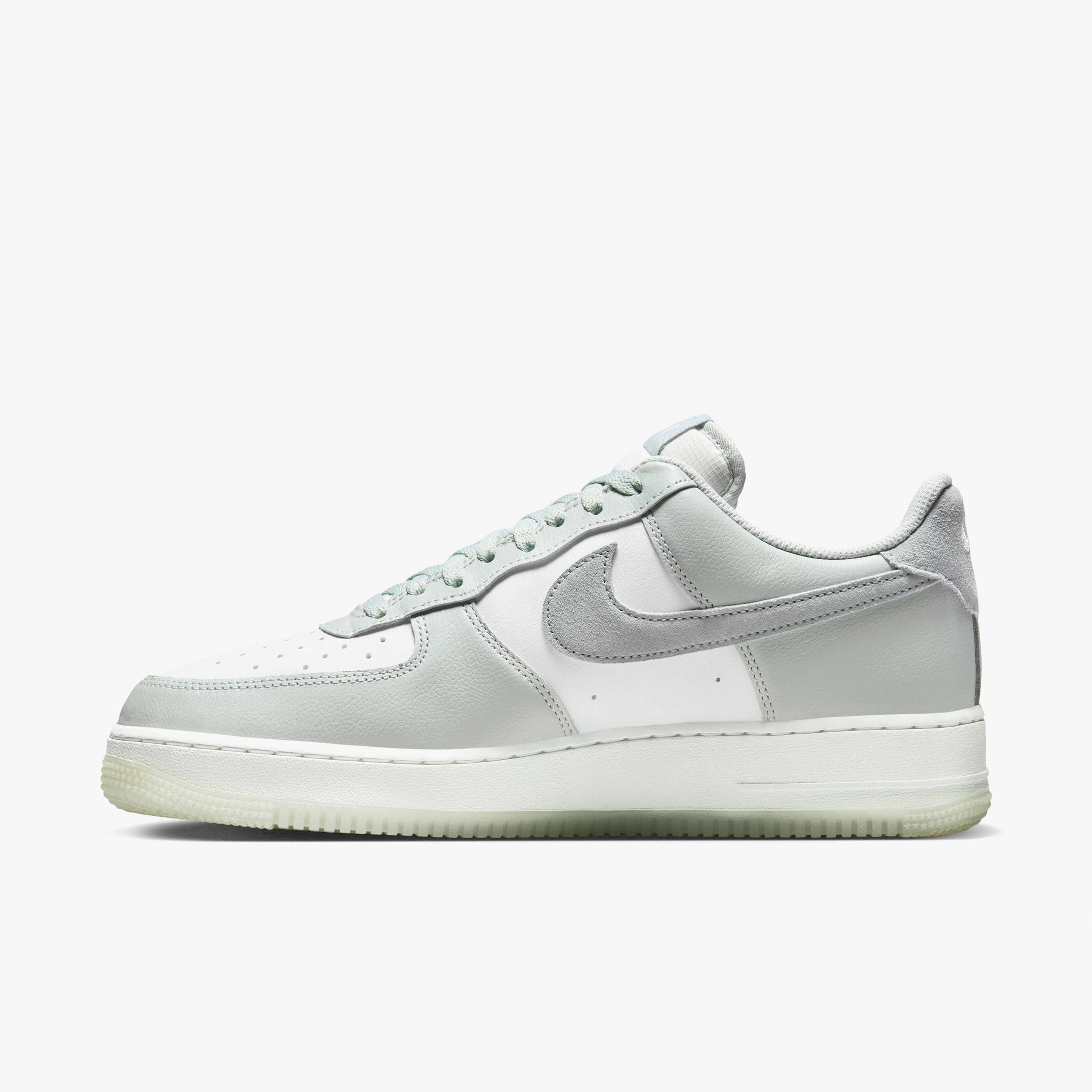 Nike Air Force 1 '07 Lv8 Erkek Gri Sneaker
