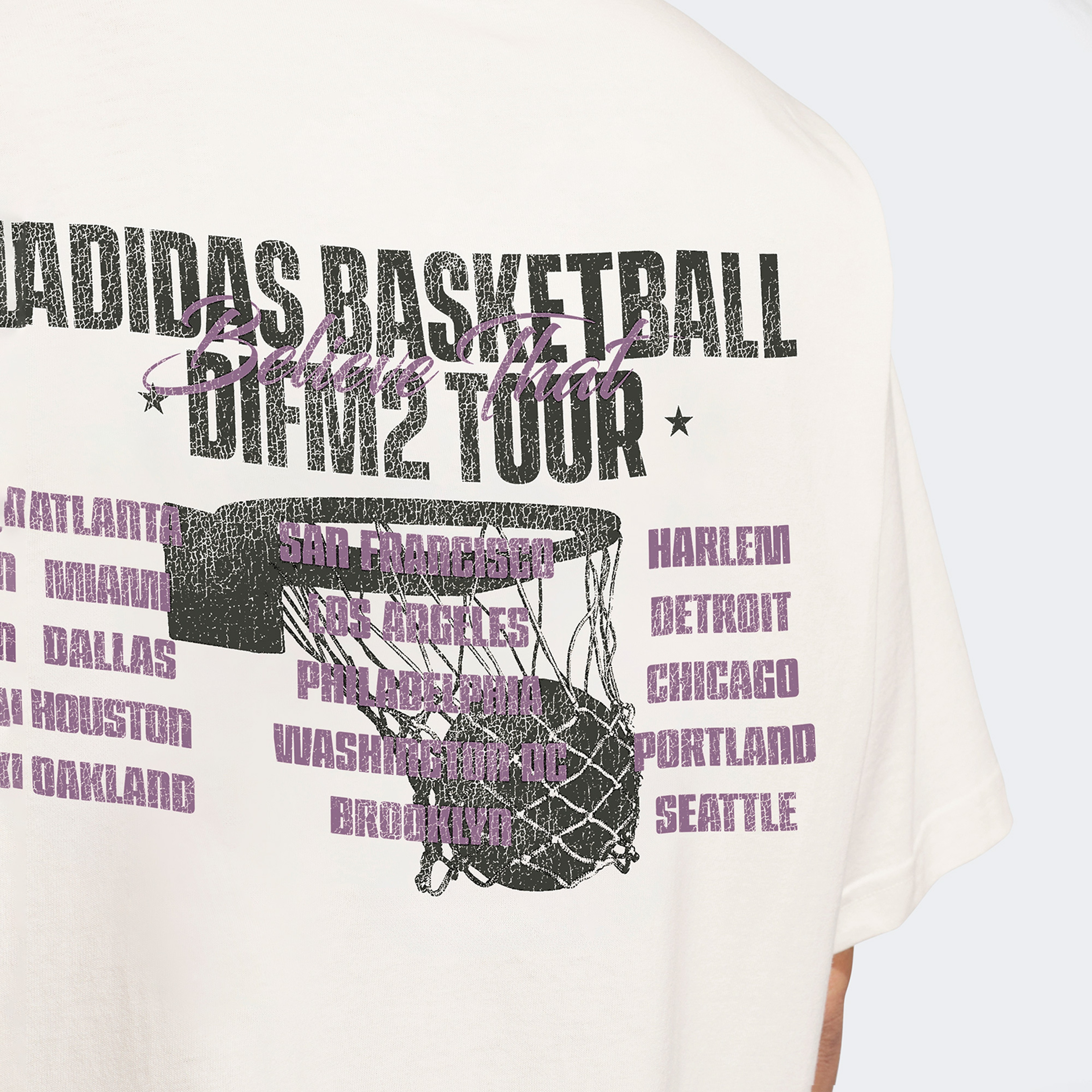 adidas A.E. Graphic Erkek Beyaz T-Shirt
