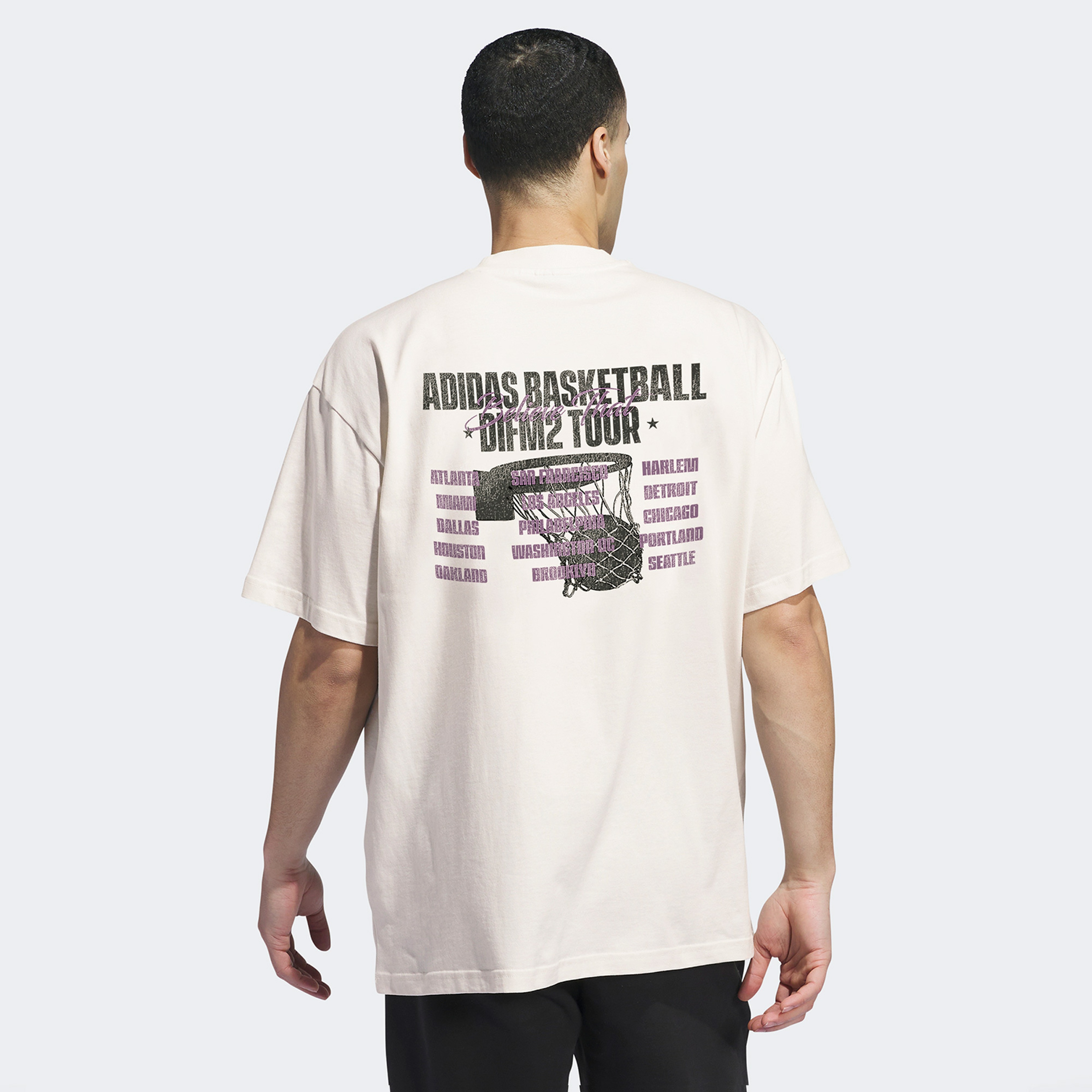adidas A.E. Graphic Erkek Beyaz T-Shirt