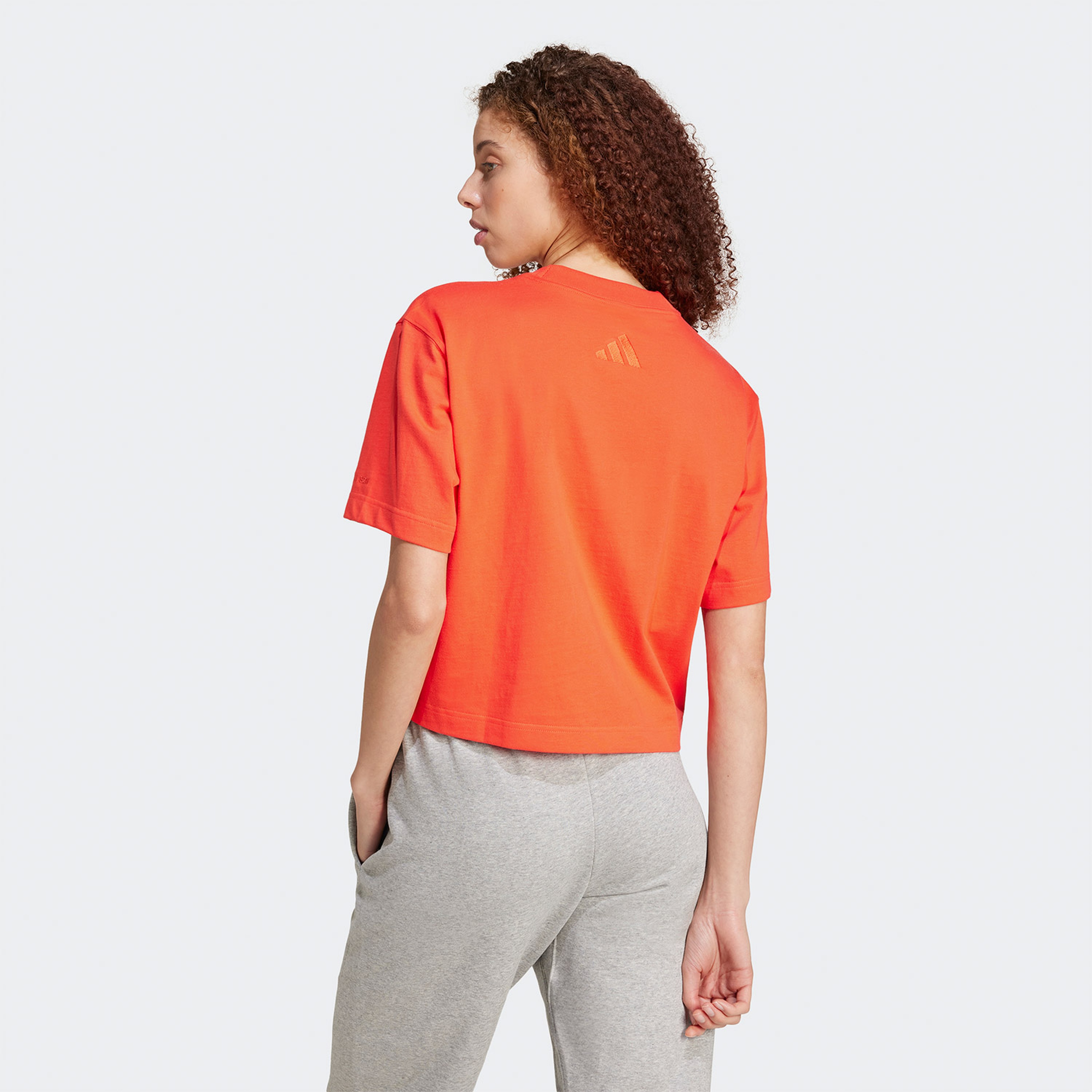 adidas All Szn Graphic Loose Kadın Turuncu T-Shirt