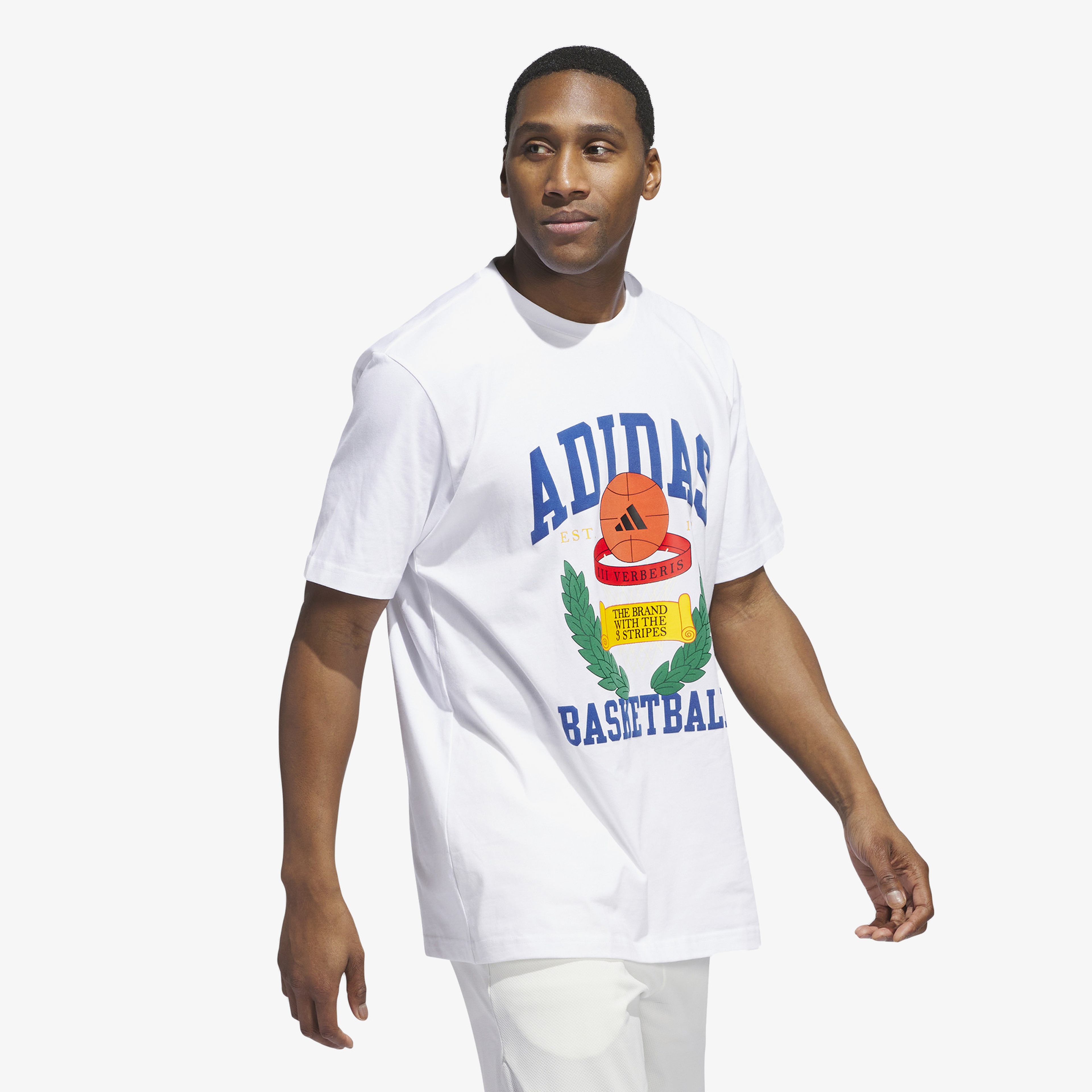 adidas Crest Basketball Graphic Erkek Beyaz T-Shirt