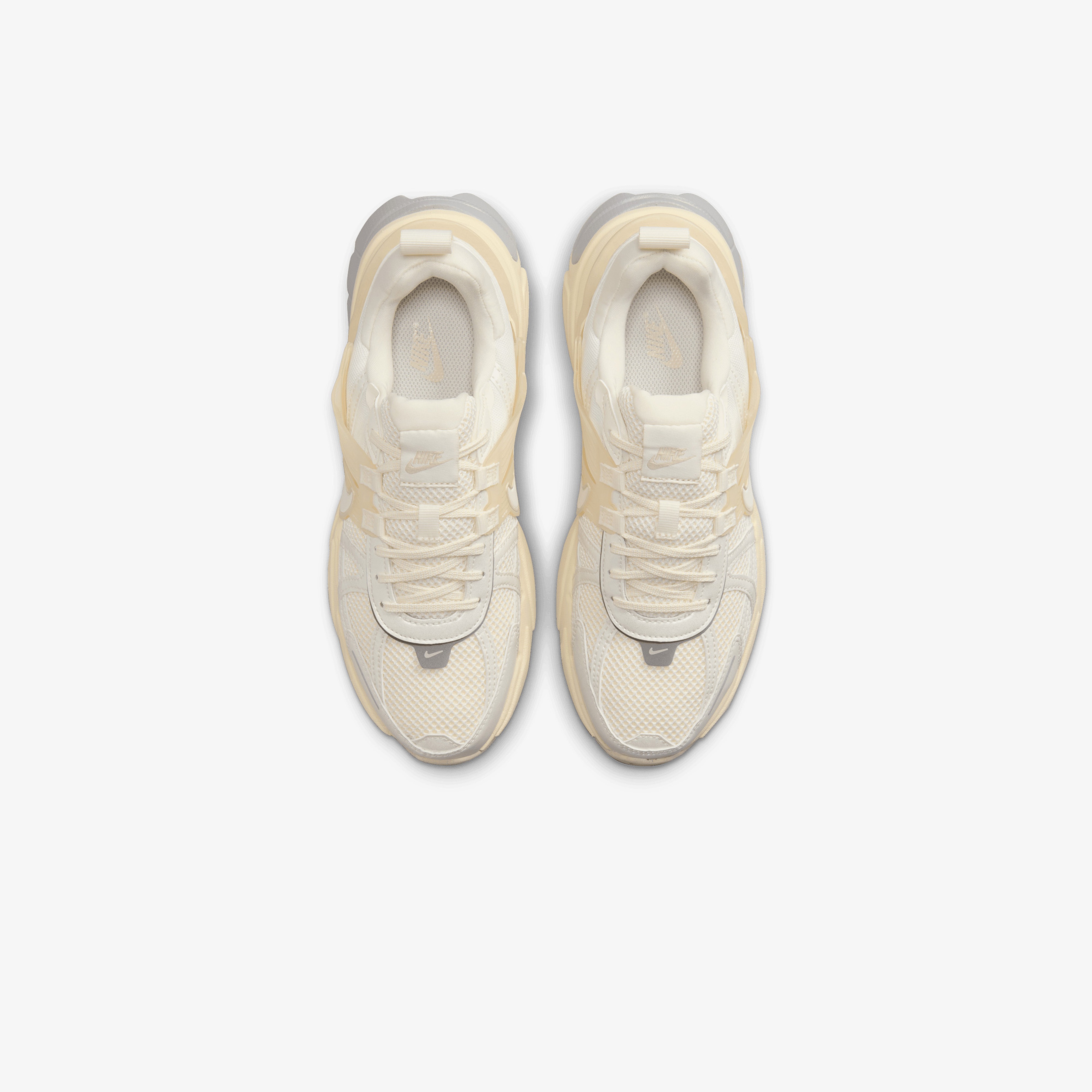 Nike V2K Run Kadın Krem Spor Ayakkabı