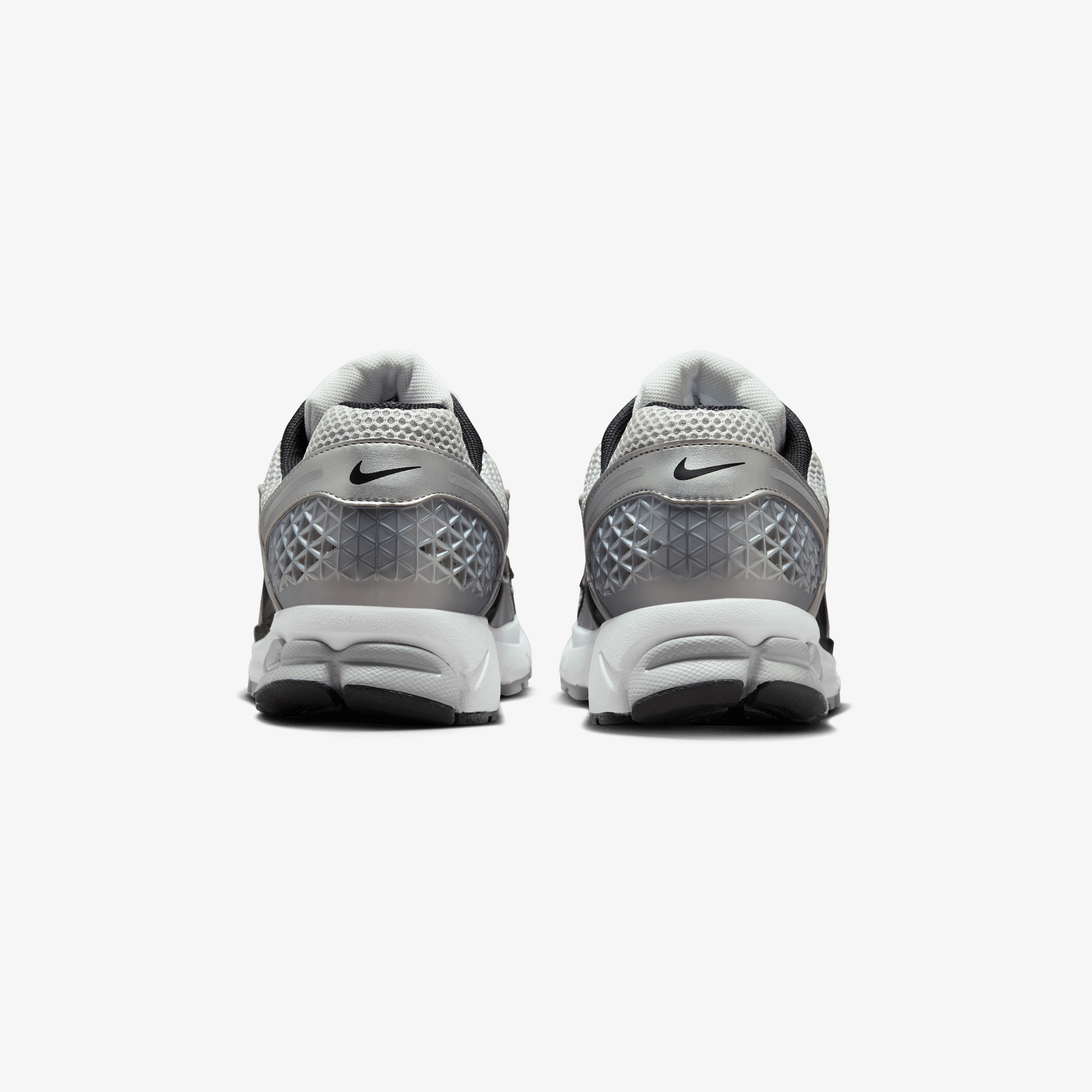 Nike Zoom Vomero 5 Erkek Gri Sneaker