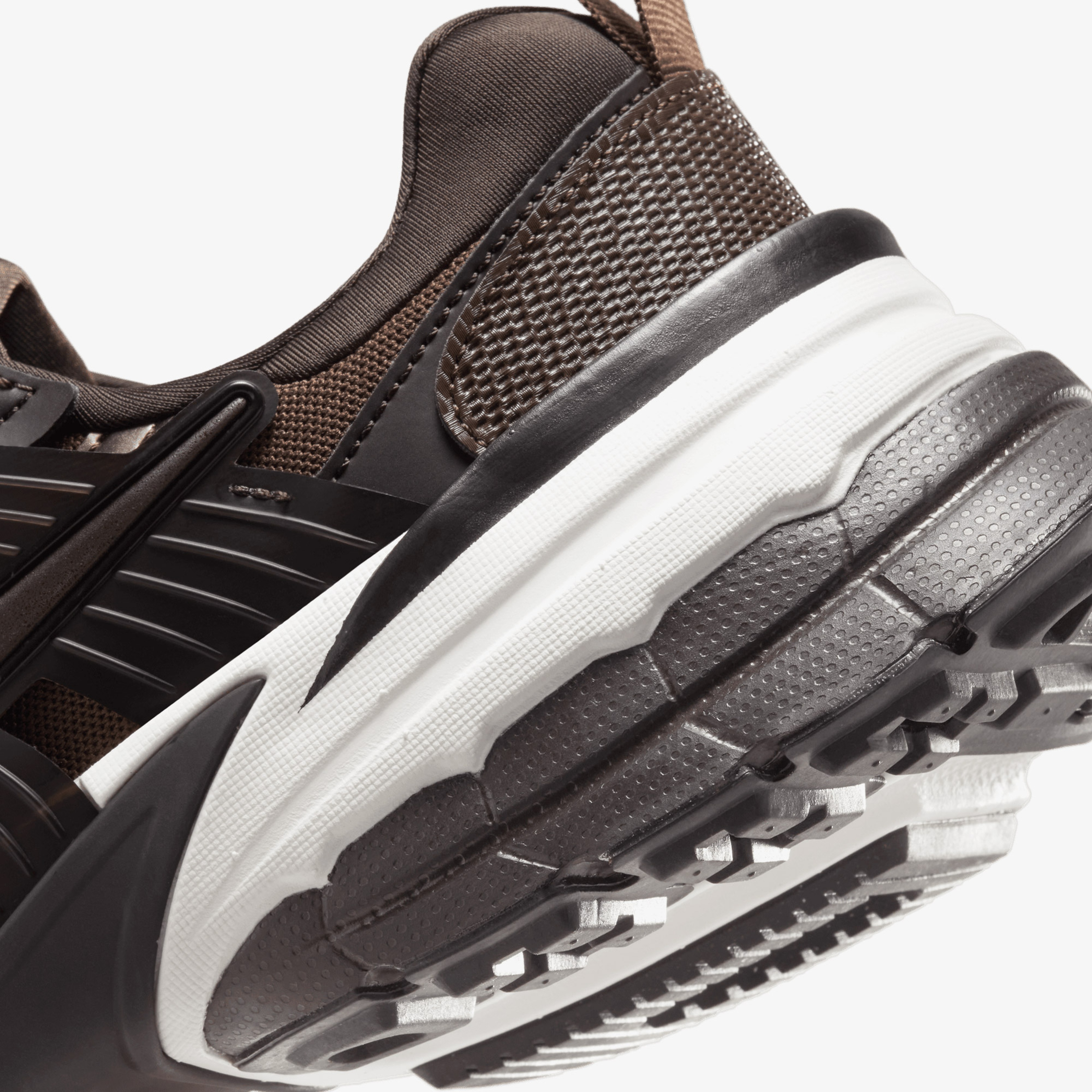 Nike V2K Run Erkek Kahverengi Spor Ayakkabı