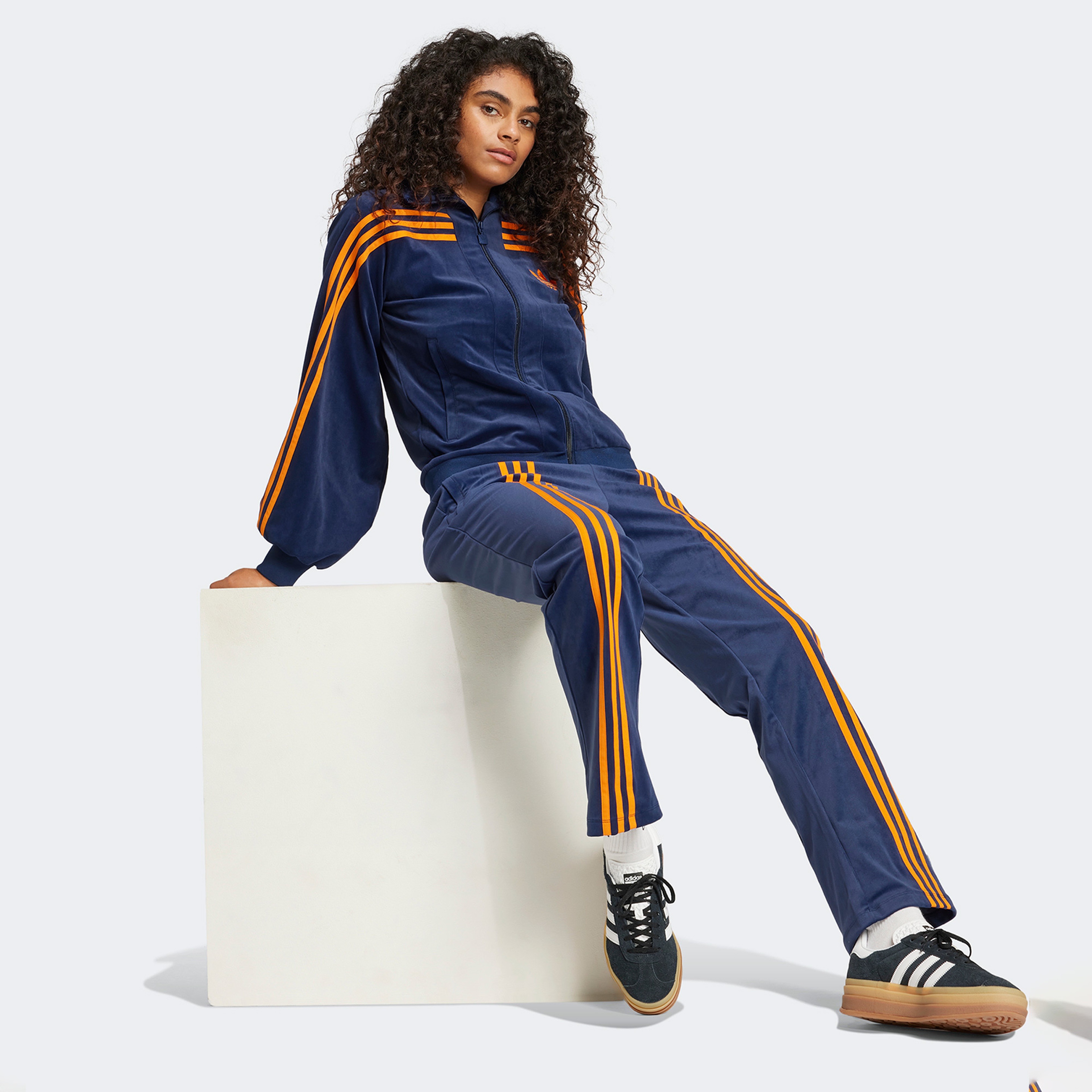 adidas Velour Tp Kadın Lacivert Eşofman Altı