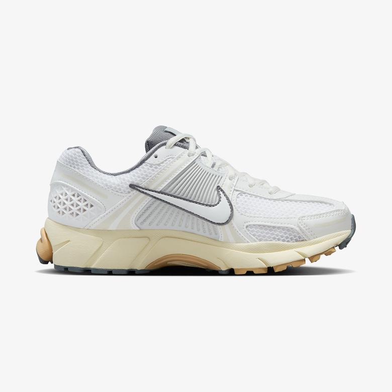 Nike Zoom Vomero 5 Kadın Beyaz Sneaker