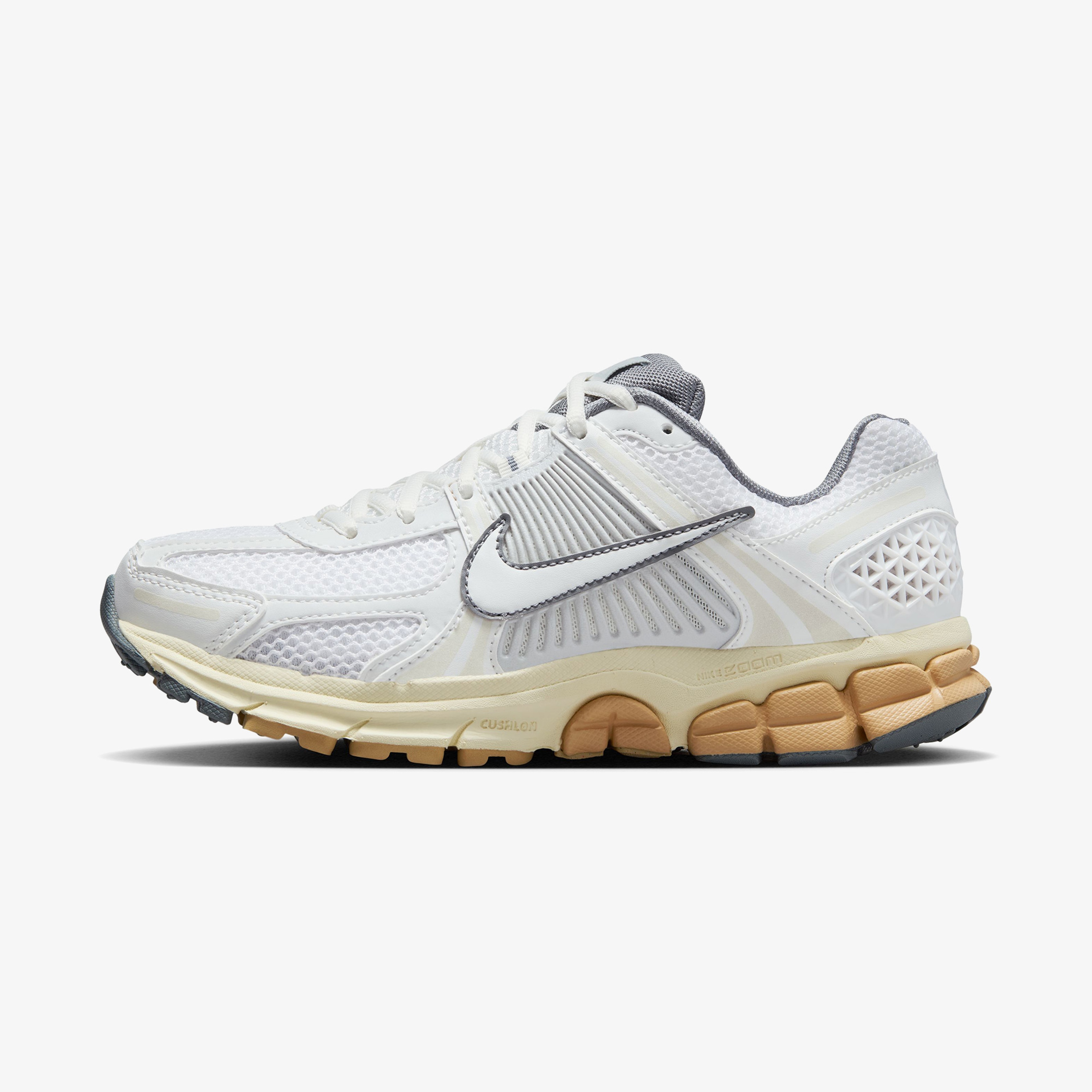 Nike Zoom Vomero 5 Kadın Beyaz Sneaker