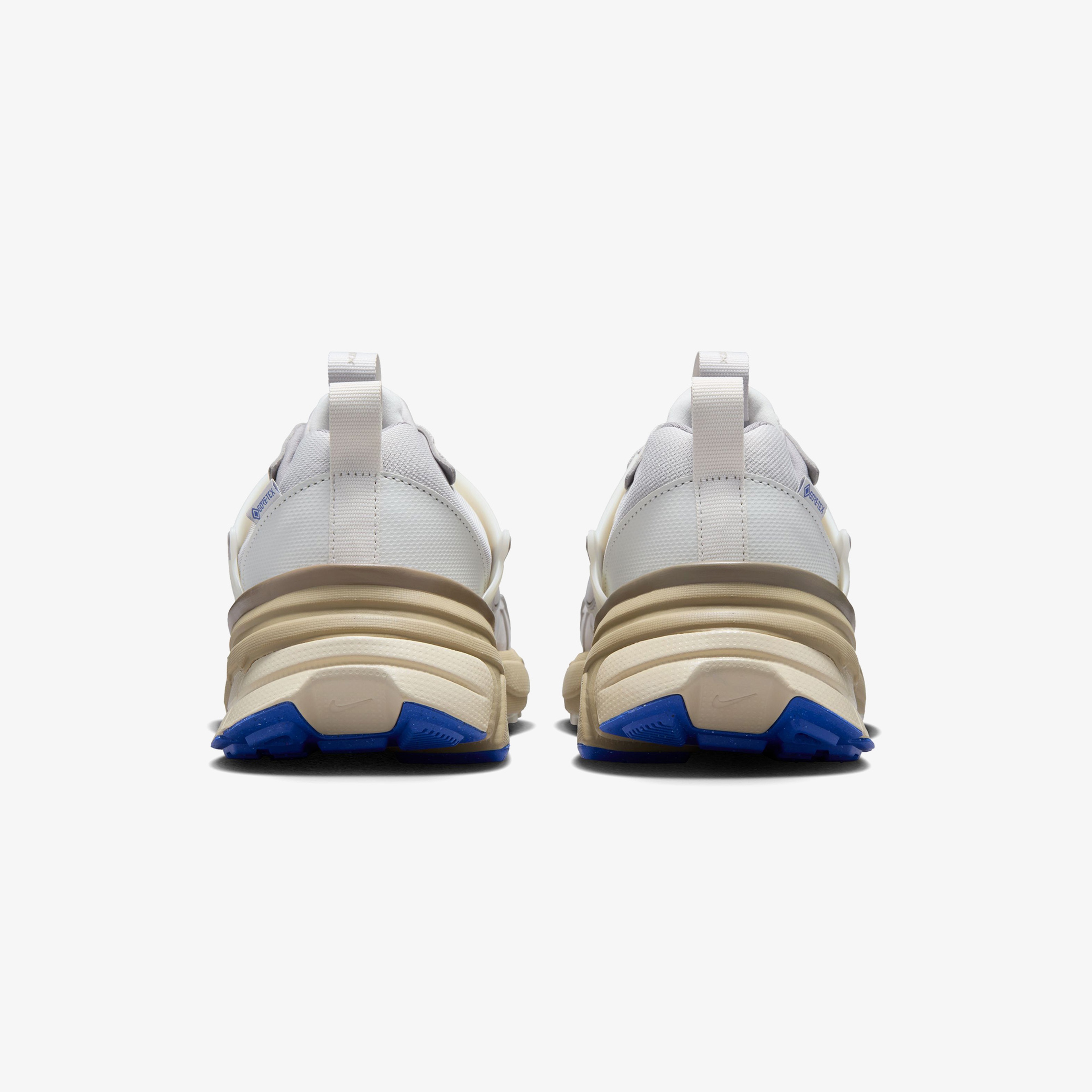 Nike V2K Run Gore Tex Su Geçirmez Kadın Beyaz Sneaker